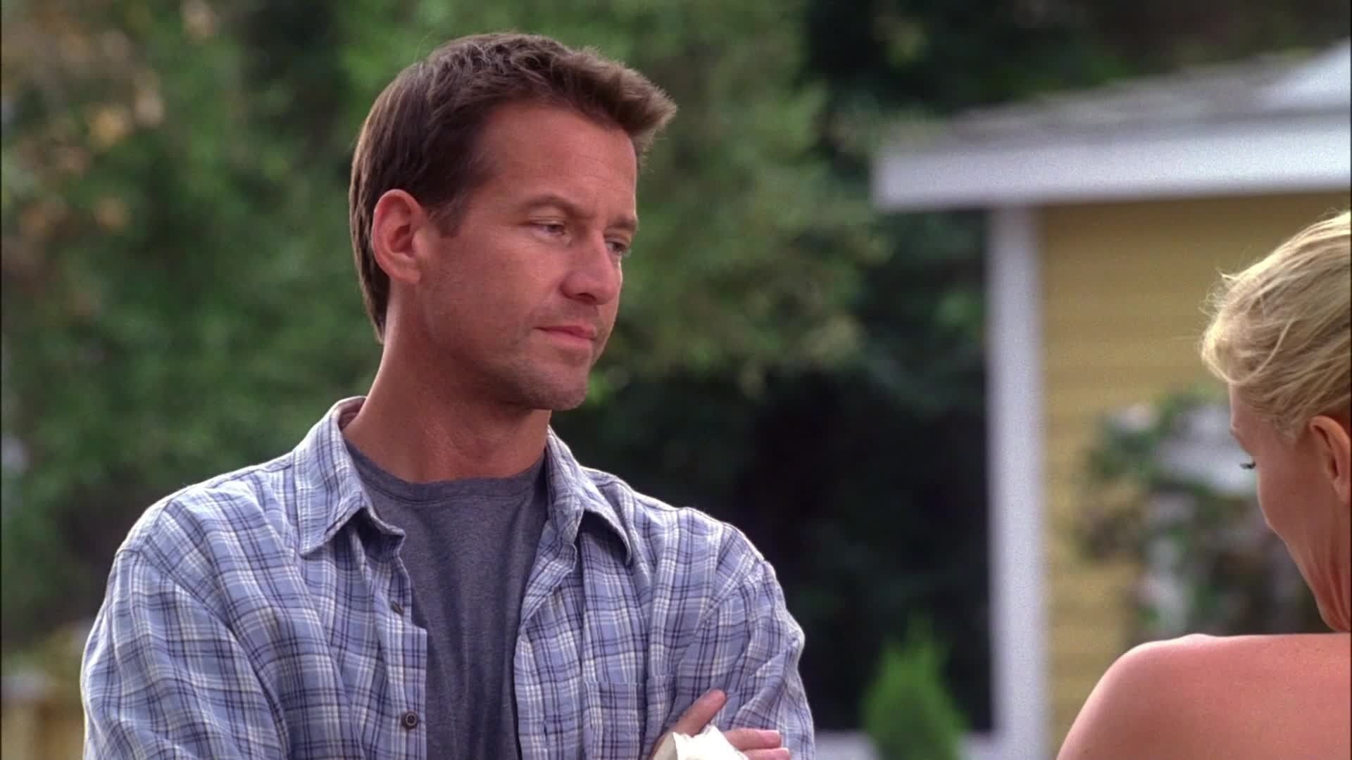 Desperate Housewives background