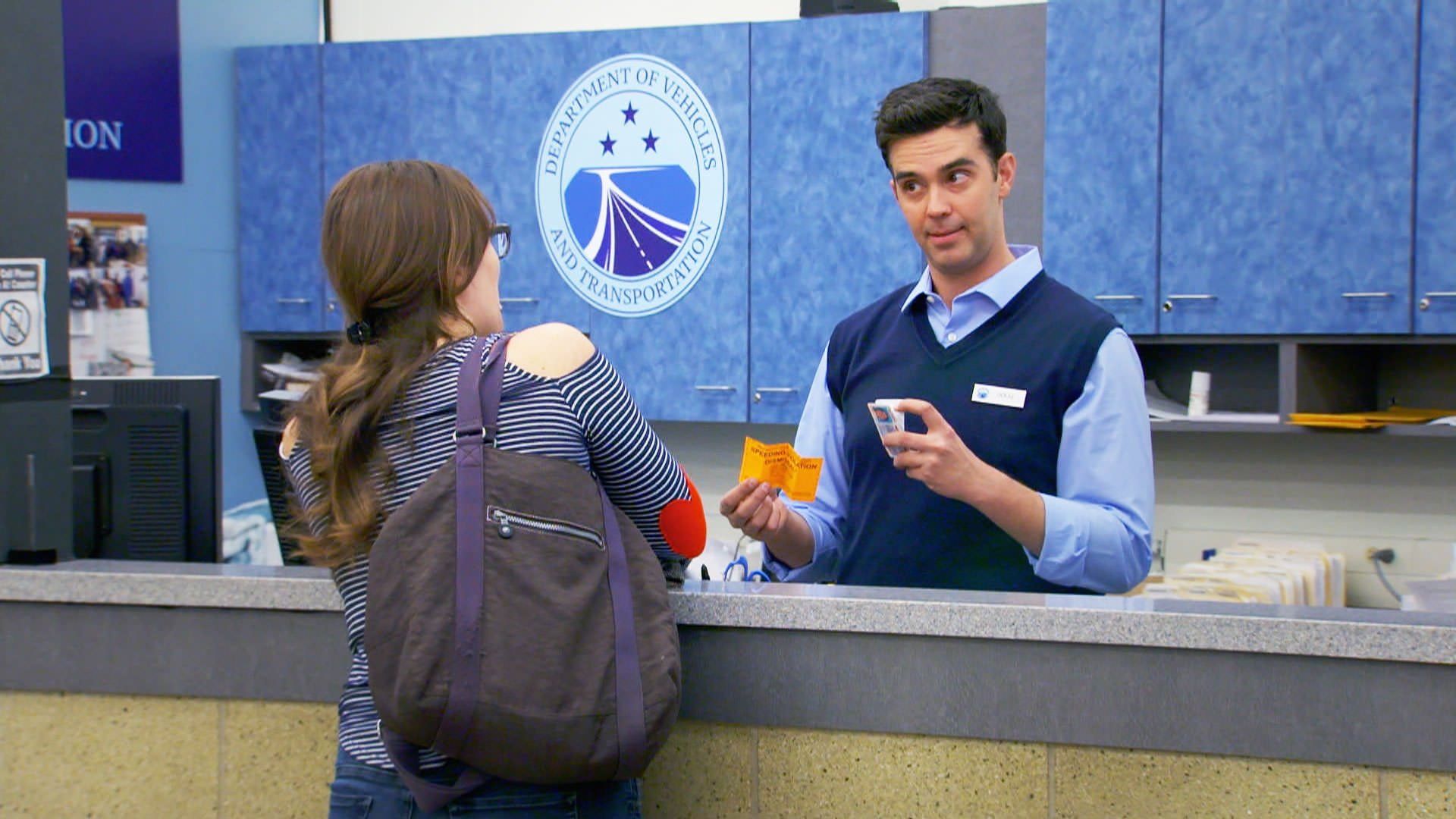 The Carbonaro Effect background