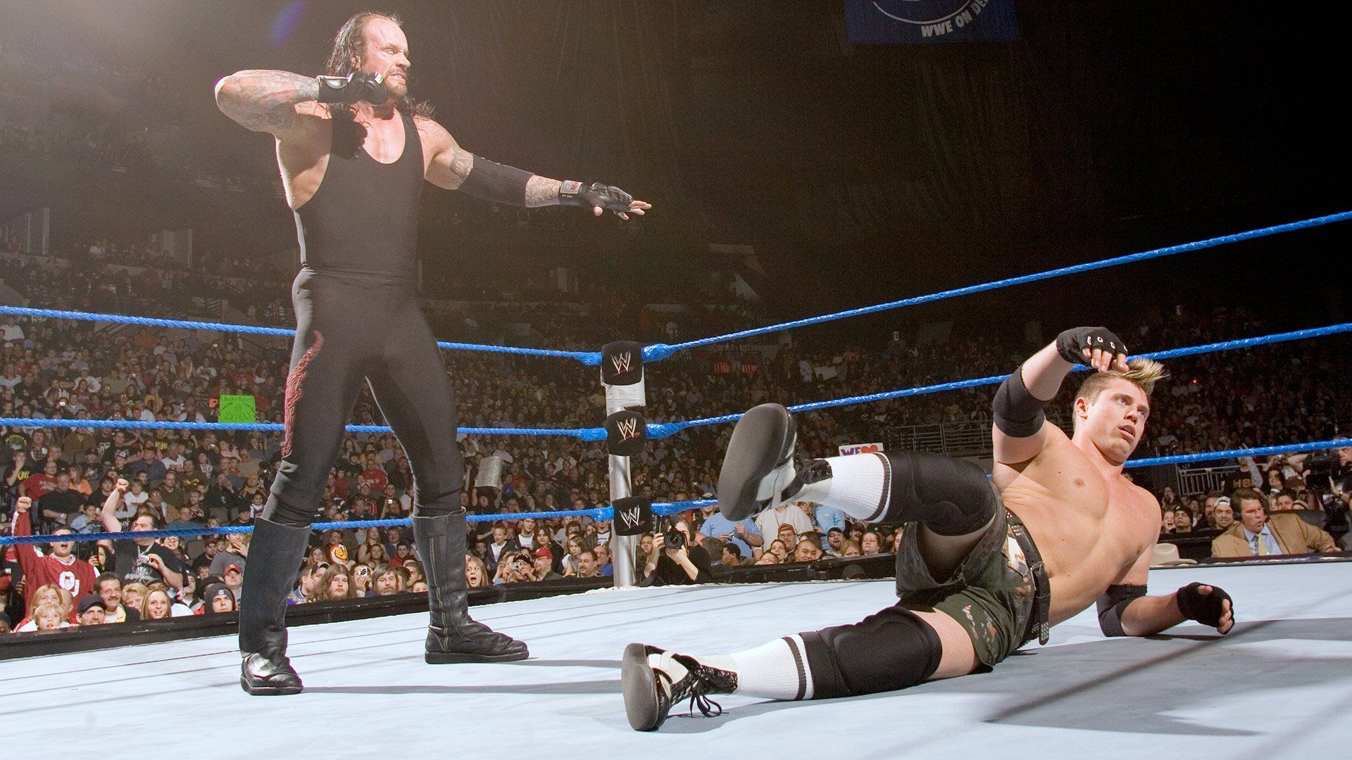 World Wrestling Federation Smackdown! background