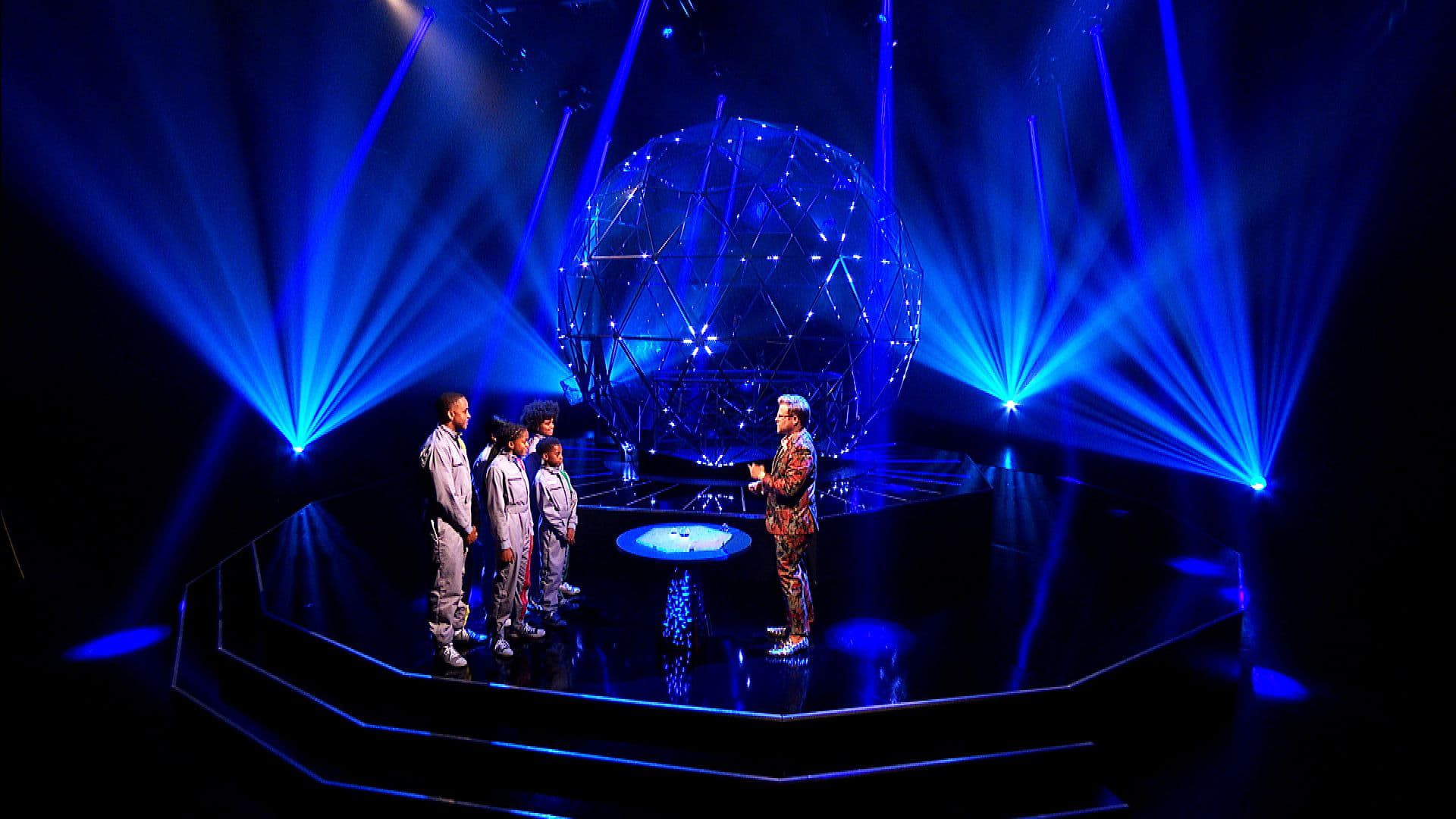 The Crystal Maze background