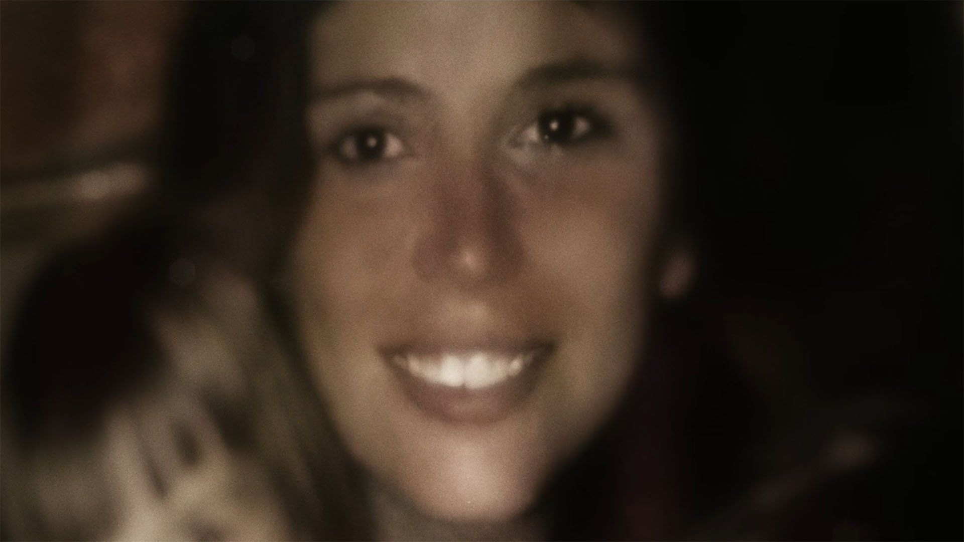 Cold Case: The Tylenol Murders background