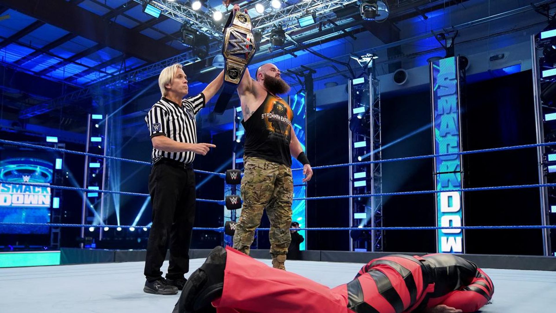 World Wrestling Federation Smackdown! background