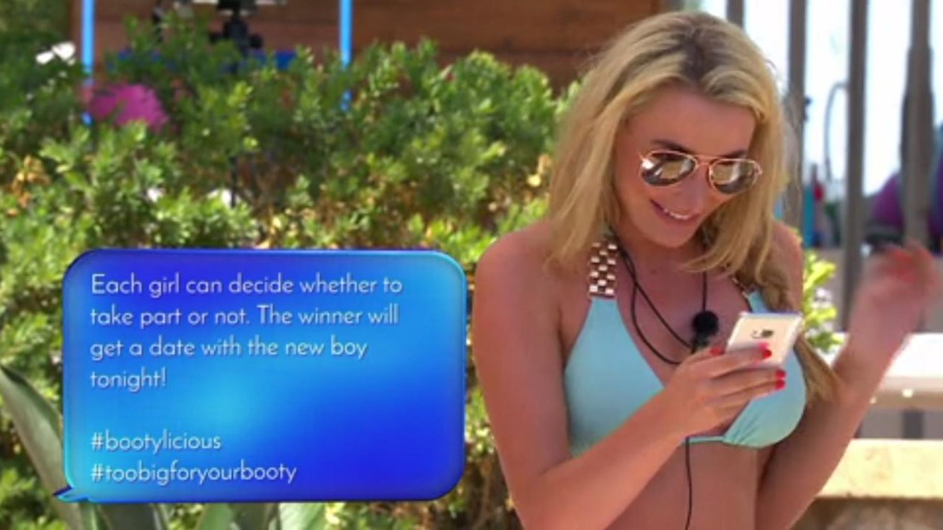 Love Island background
