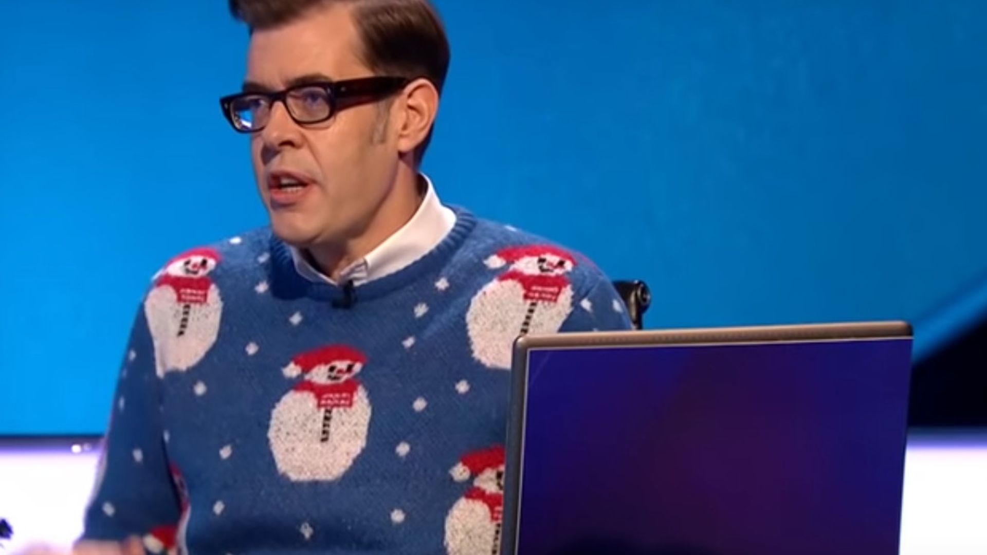 Pointless Celebrities background