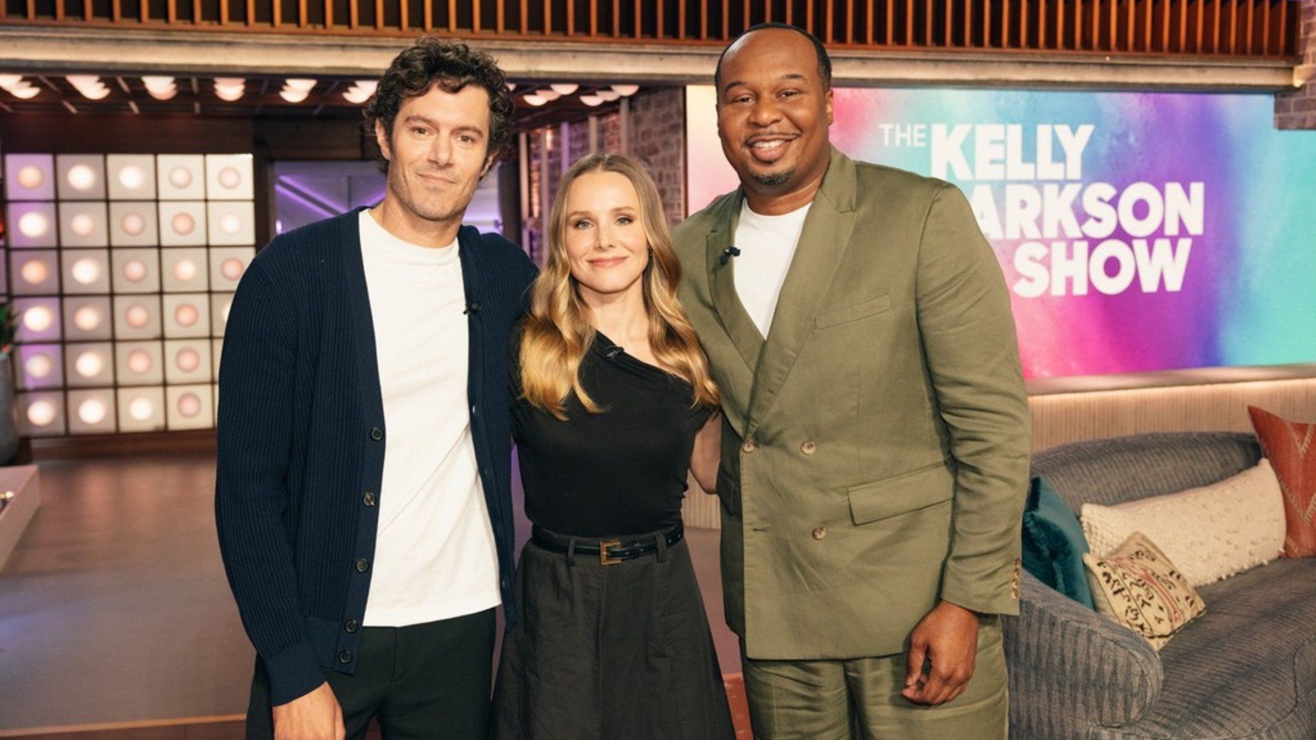 The Kelly Clarkson Show background