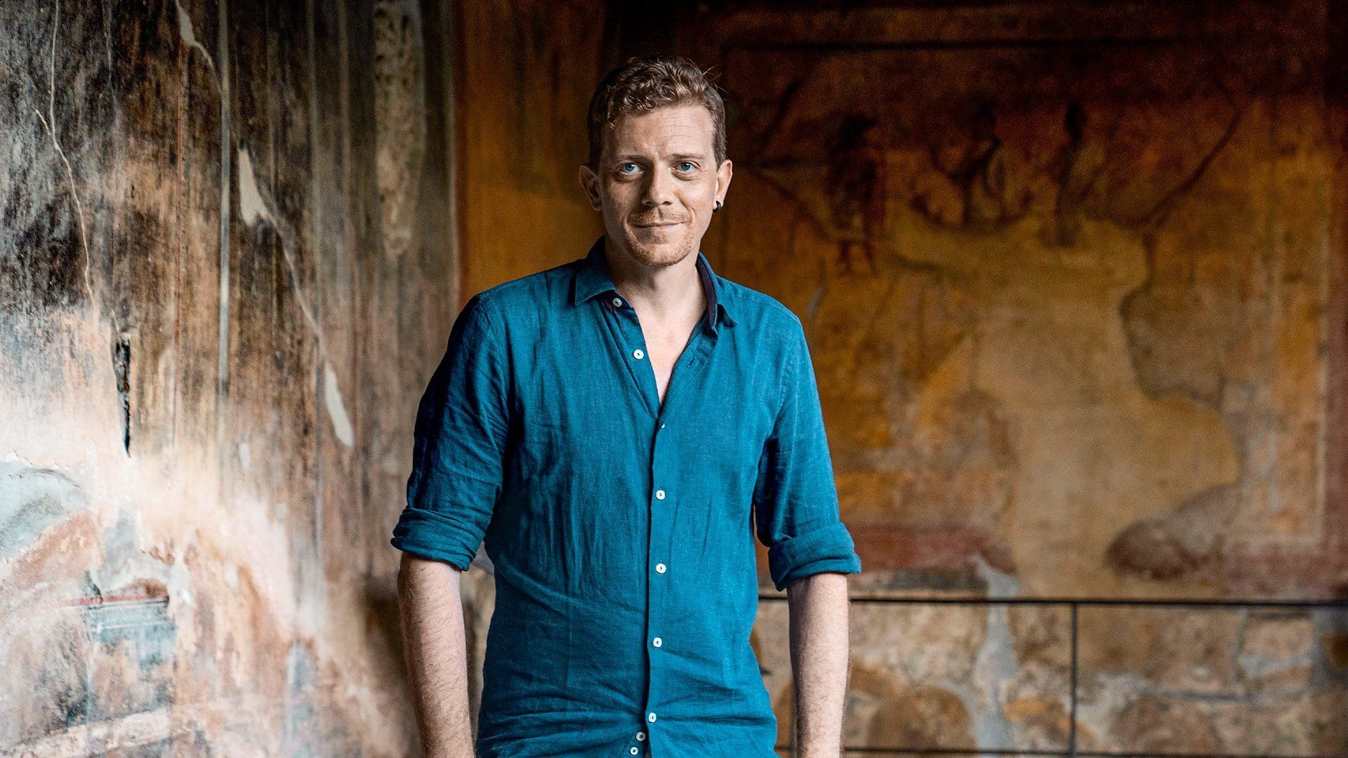 Pompeii: The New Dig background