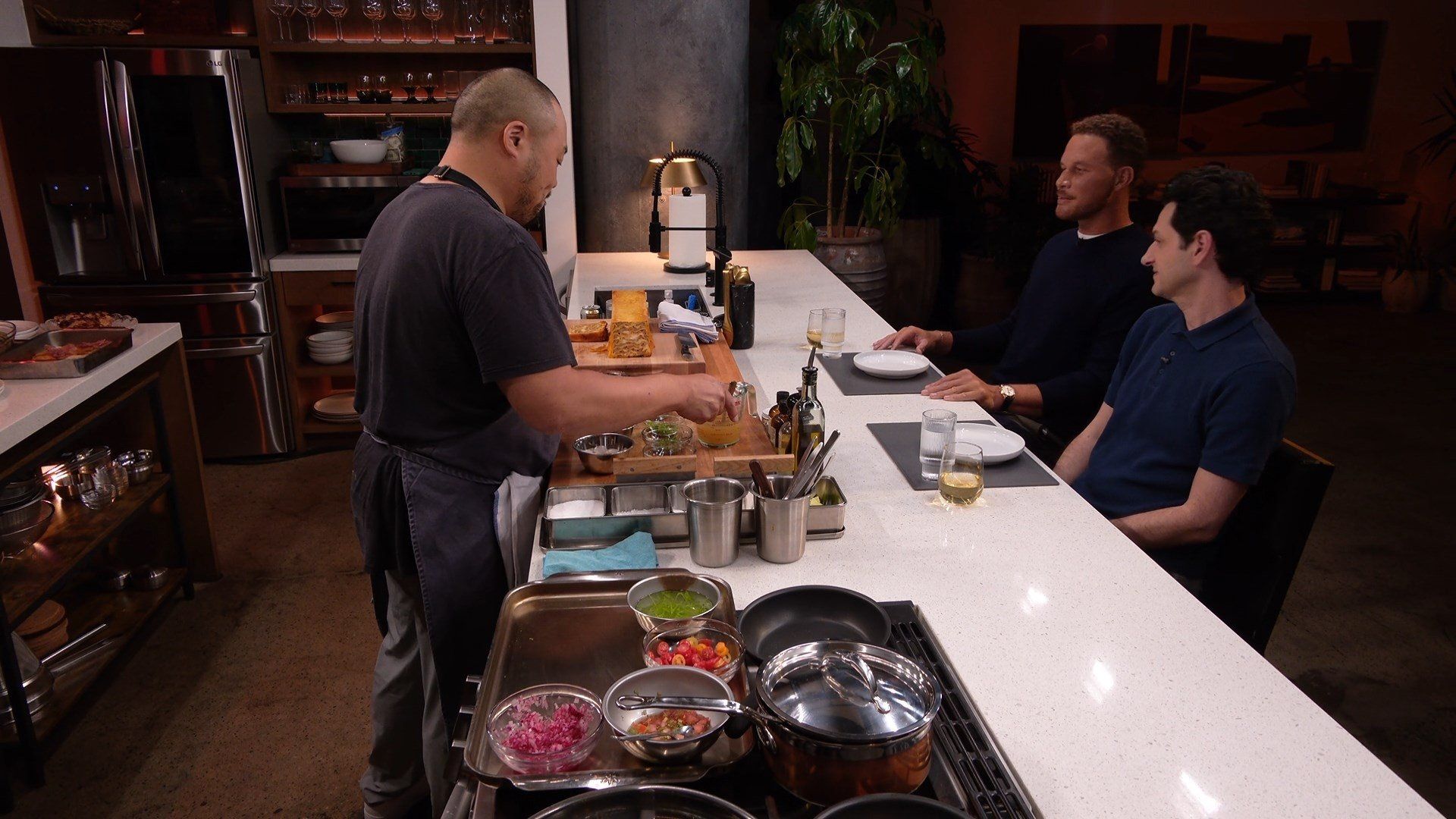 Dinner Time Live with David Chang background