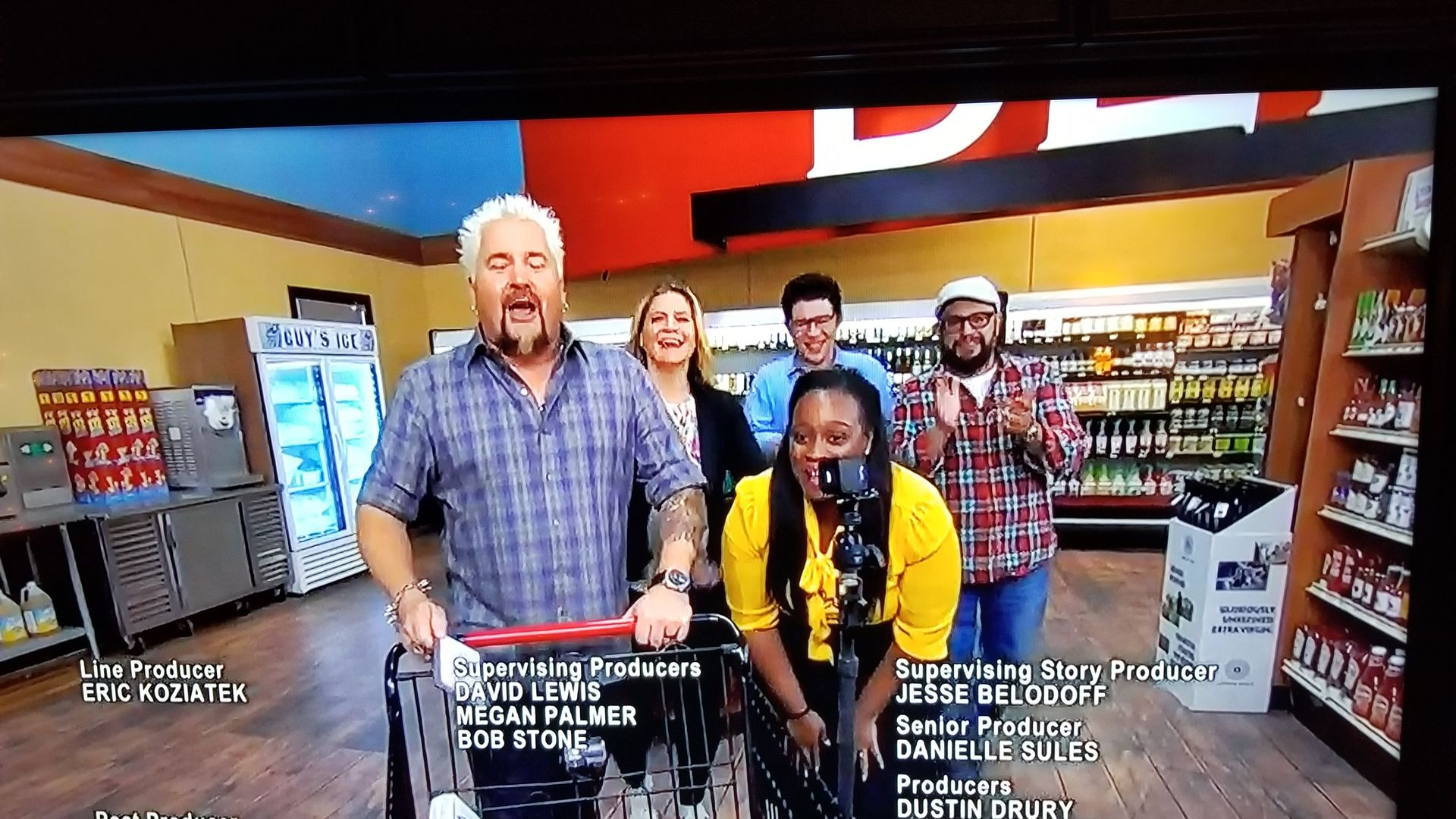 Guy's Grocery Games background