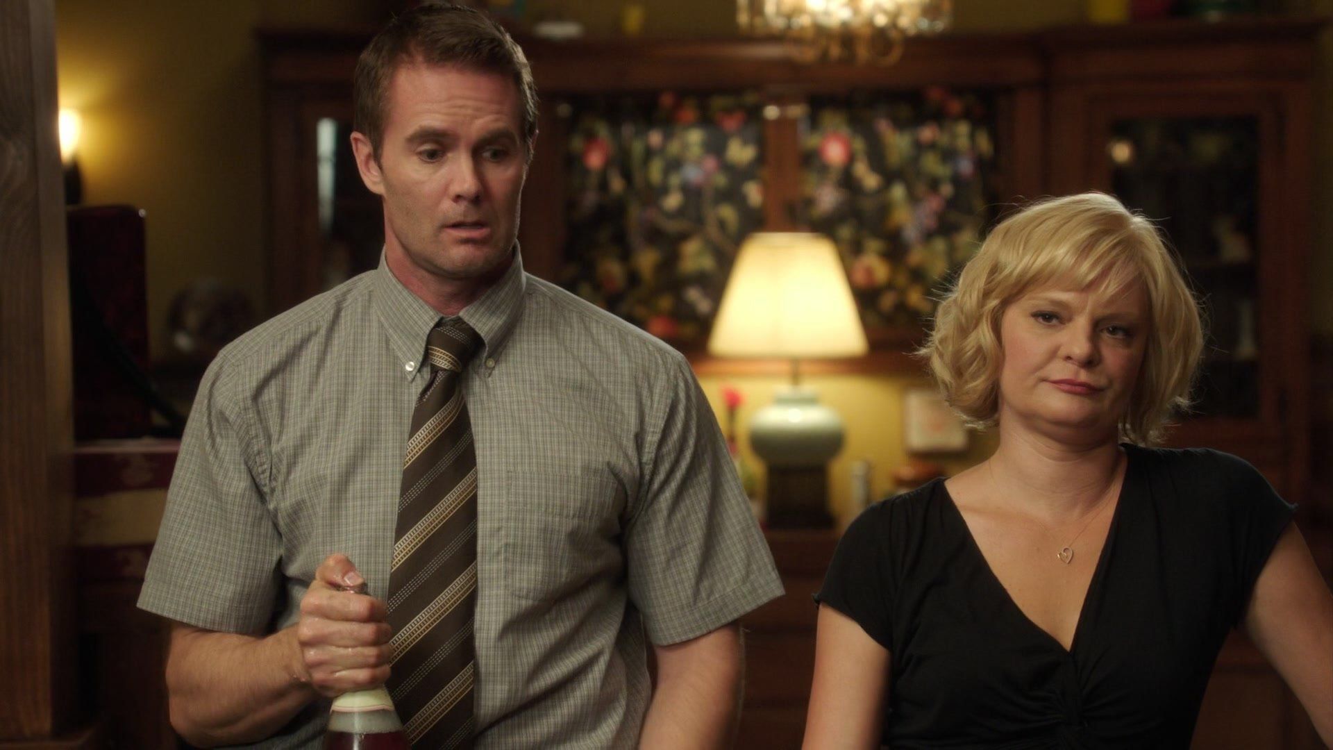 Raising Hope background