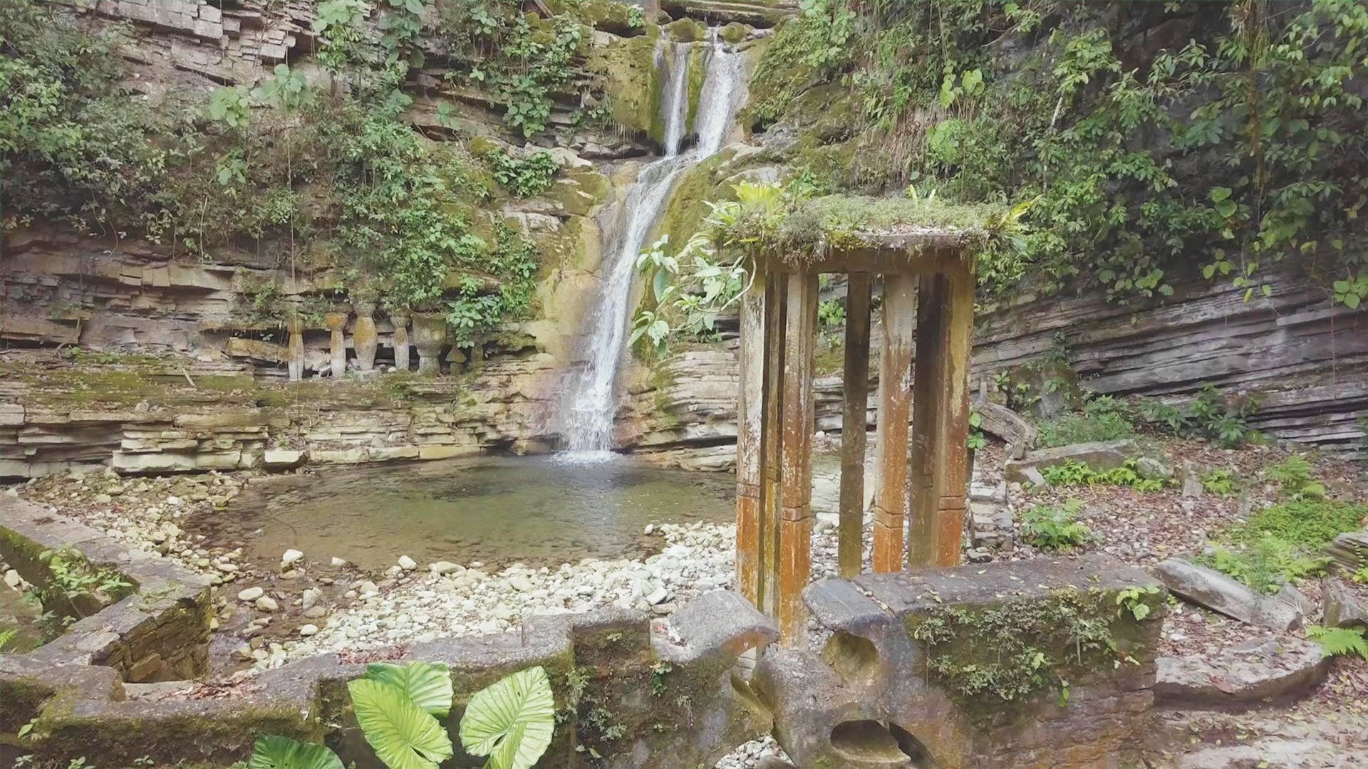 Abandoned Engineering background