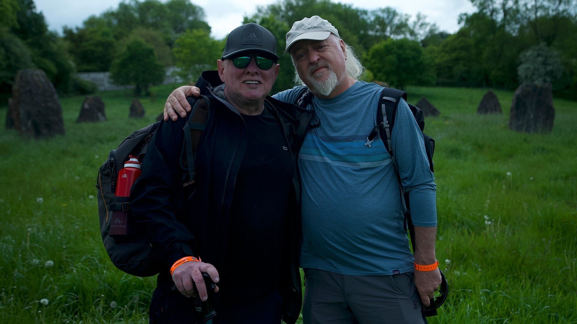 Perfect Pub Walks with Bill Bailey background