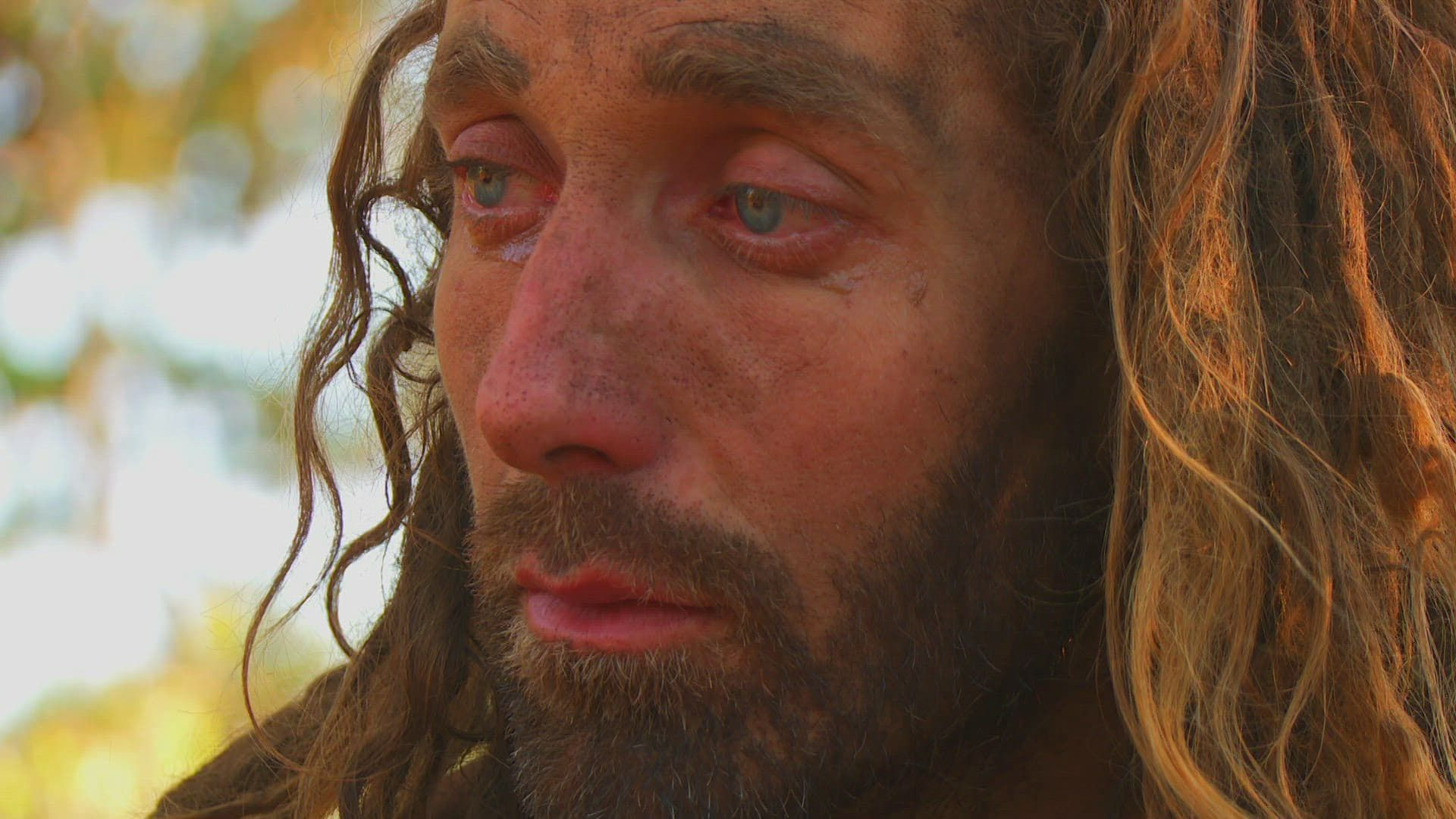 Naked and Afraid: Alone background