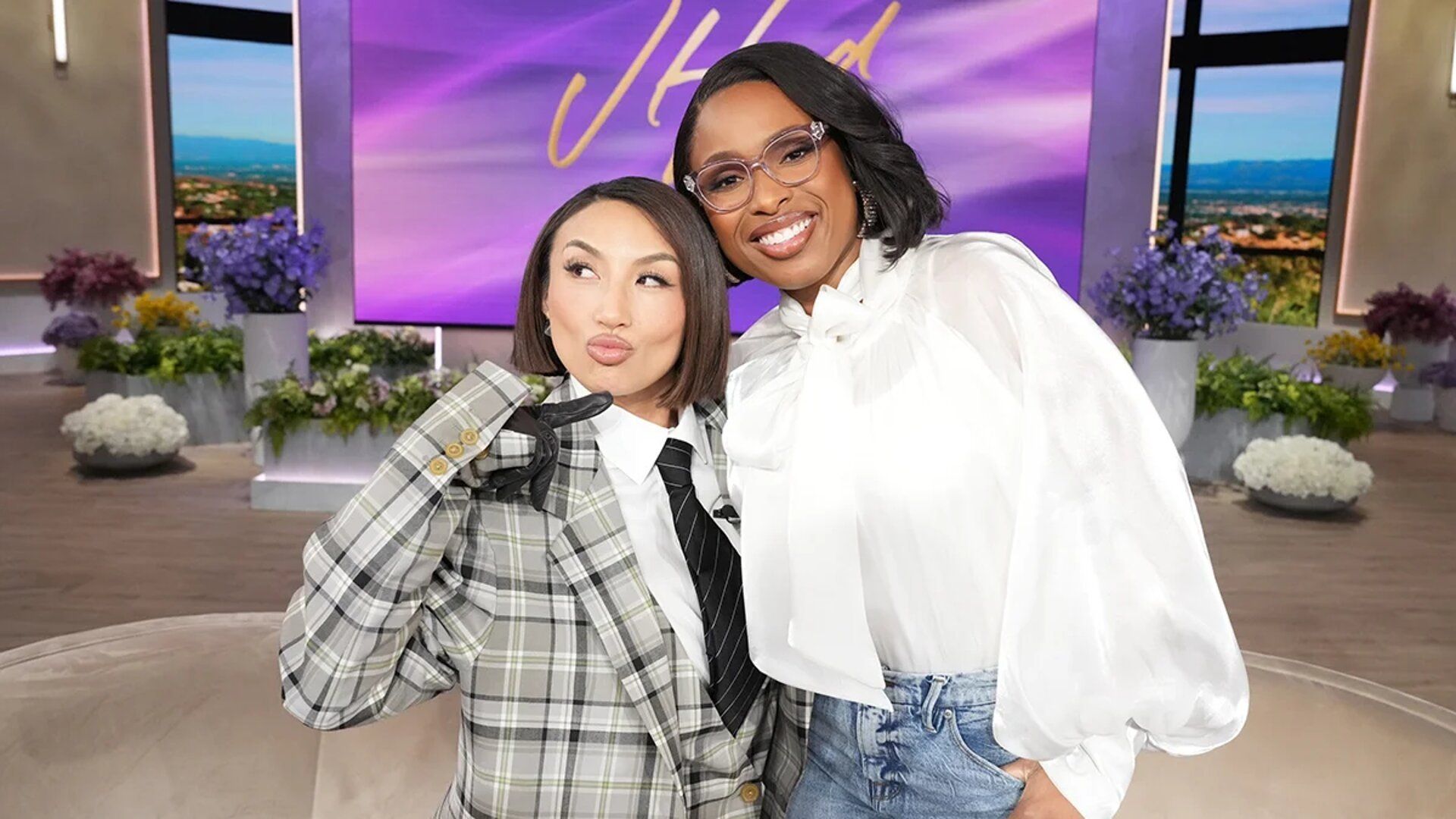 The Jennifer Hudson Show background