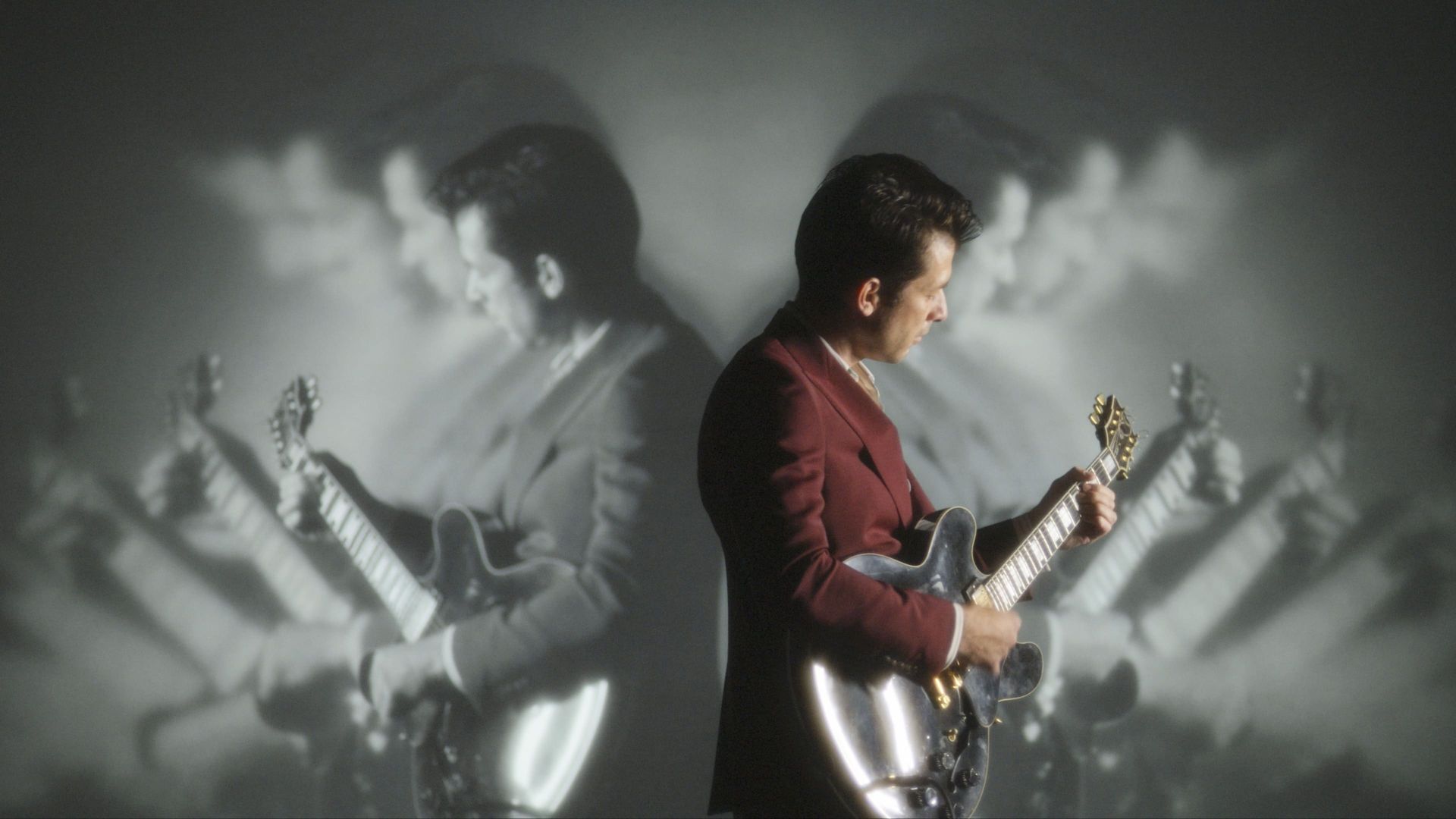Watch the Sound with Mark Ronson background