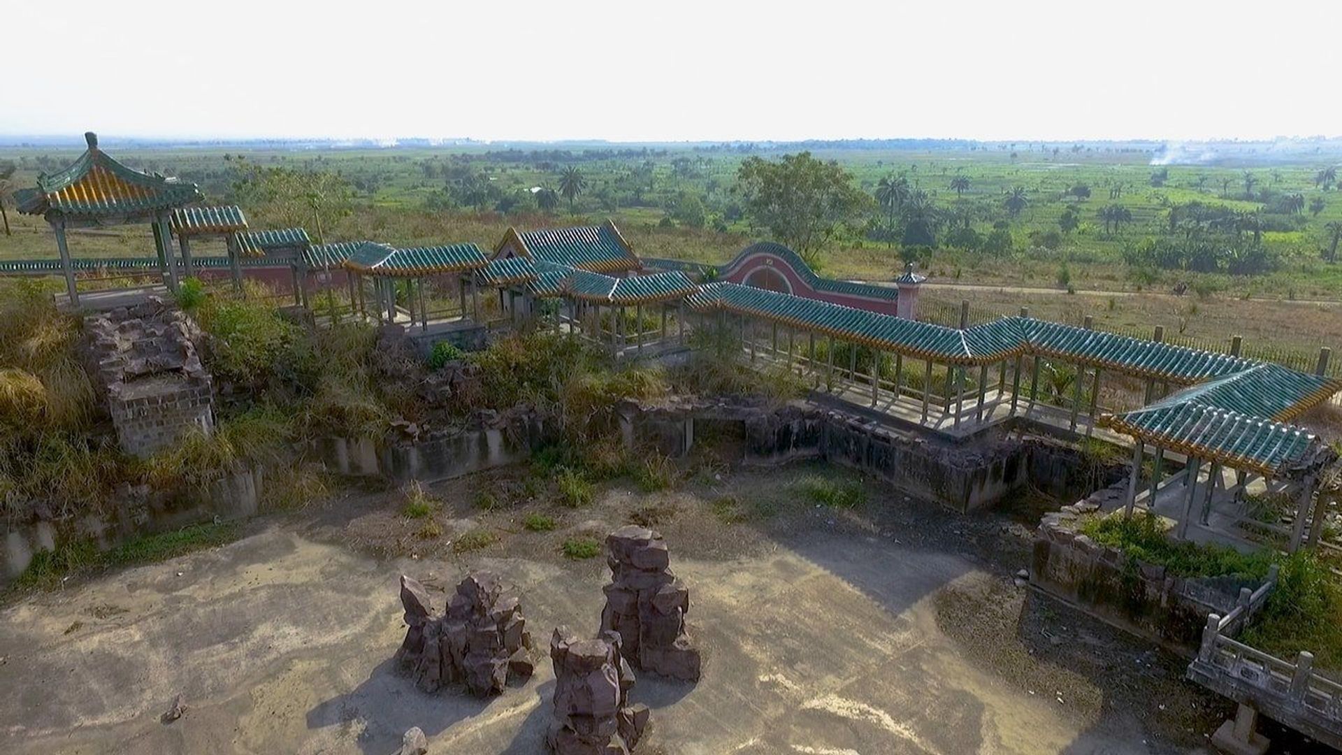 Abandoned Engineering background