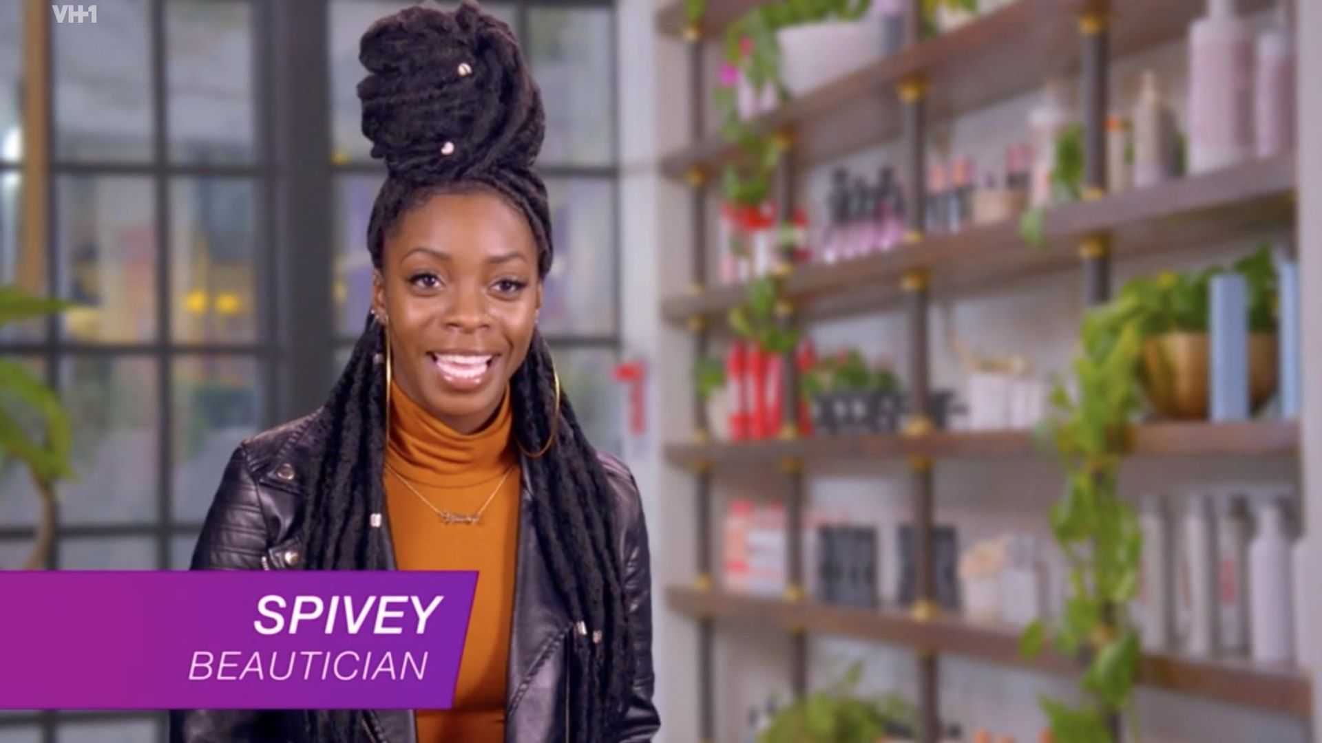 To Catch a Beautician background