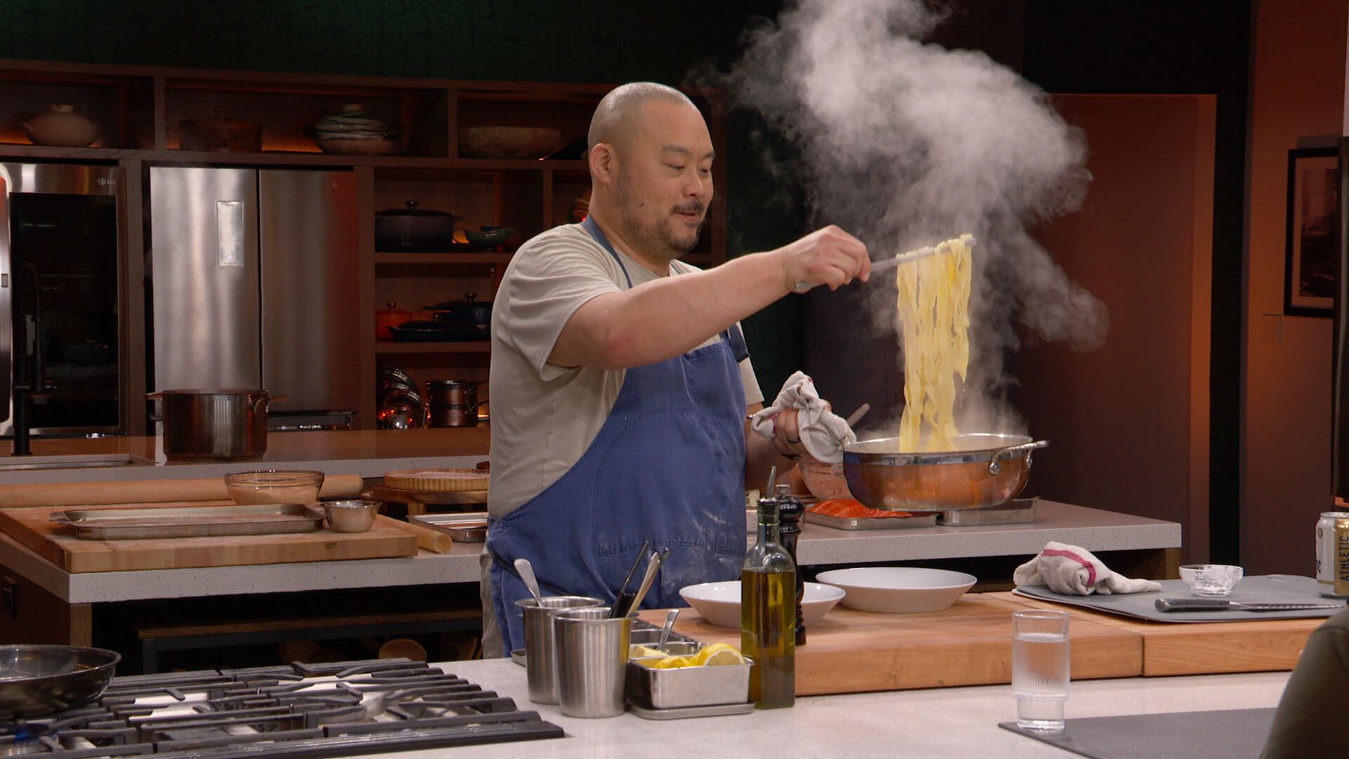 Dinner Time Live with David Chang background