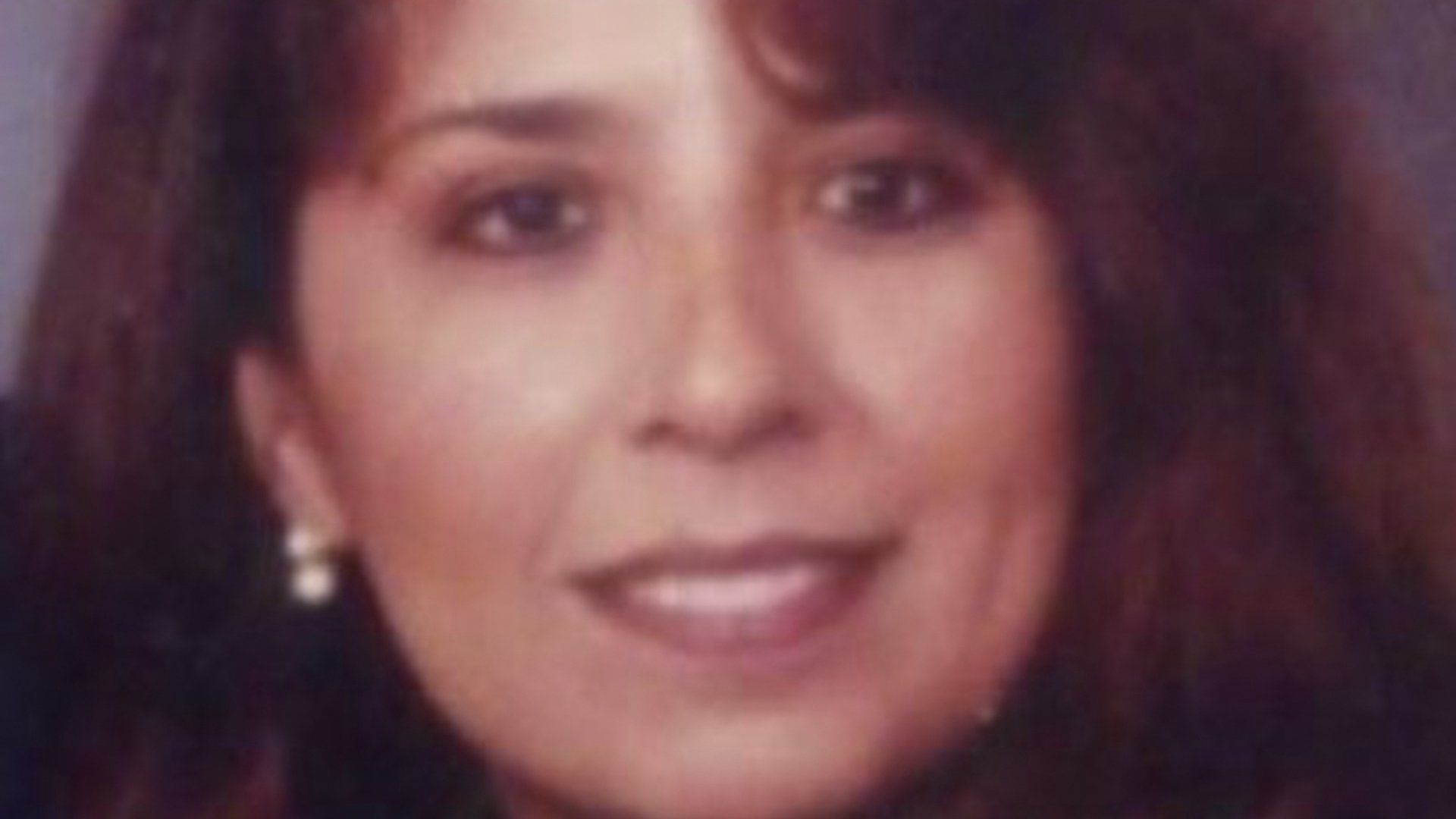 On the Case with Paula Zahn background