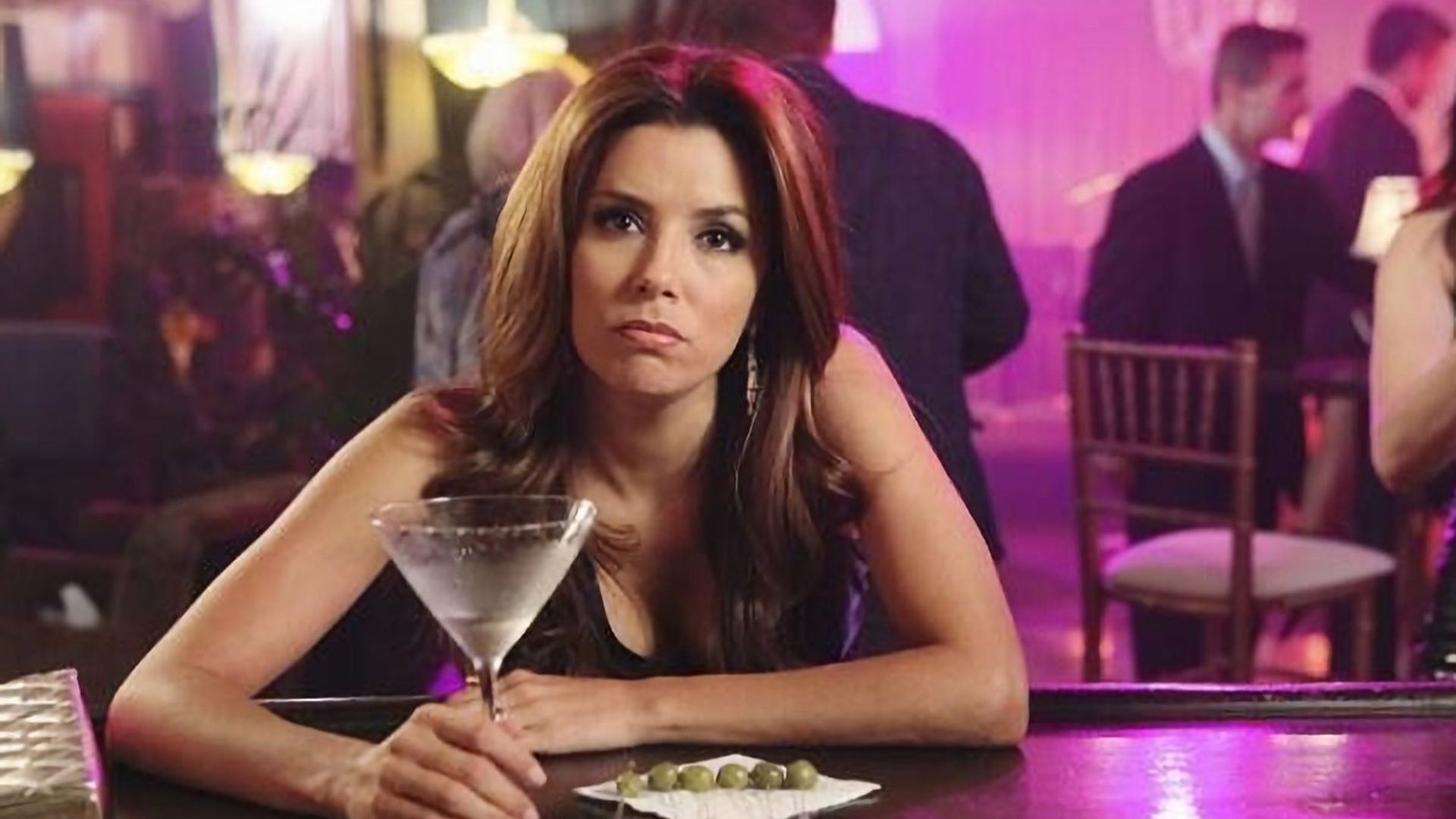 Desperate Housewives background