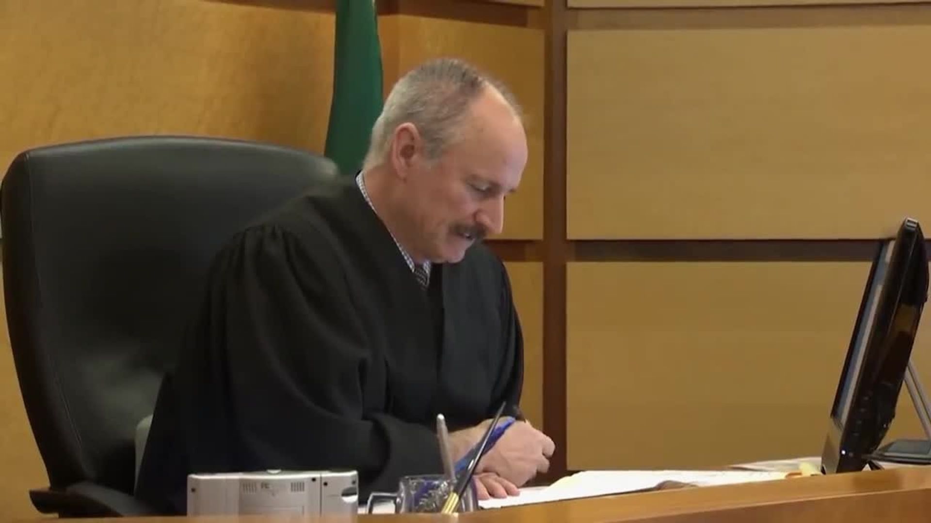 Court Cam background