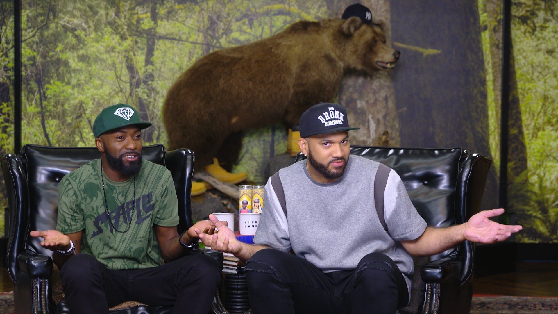 Desus & Mero background