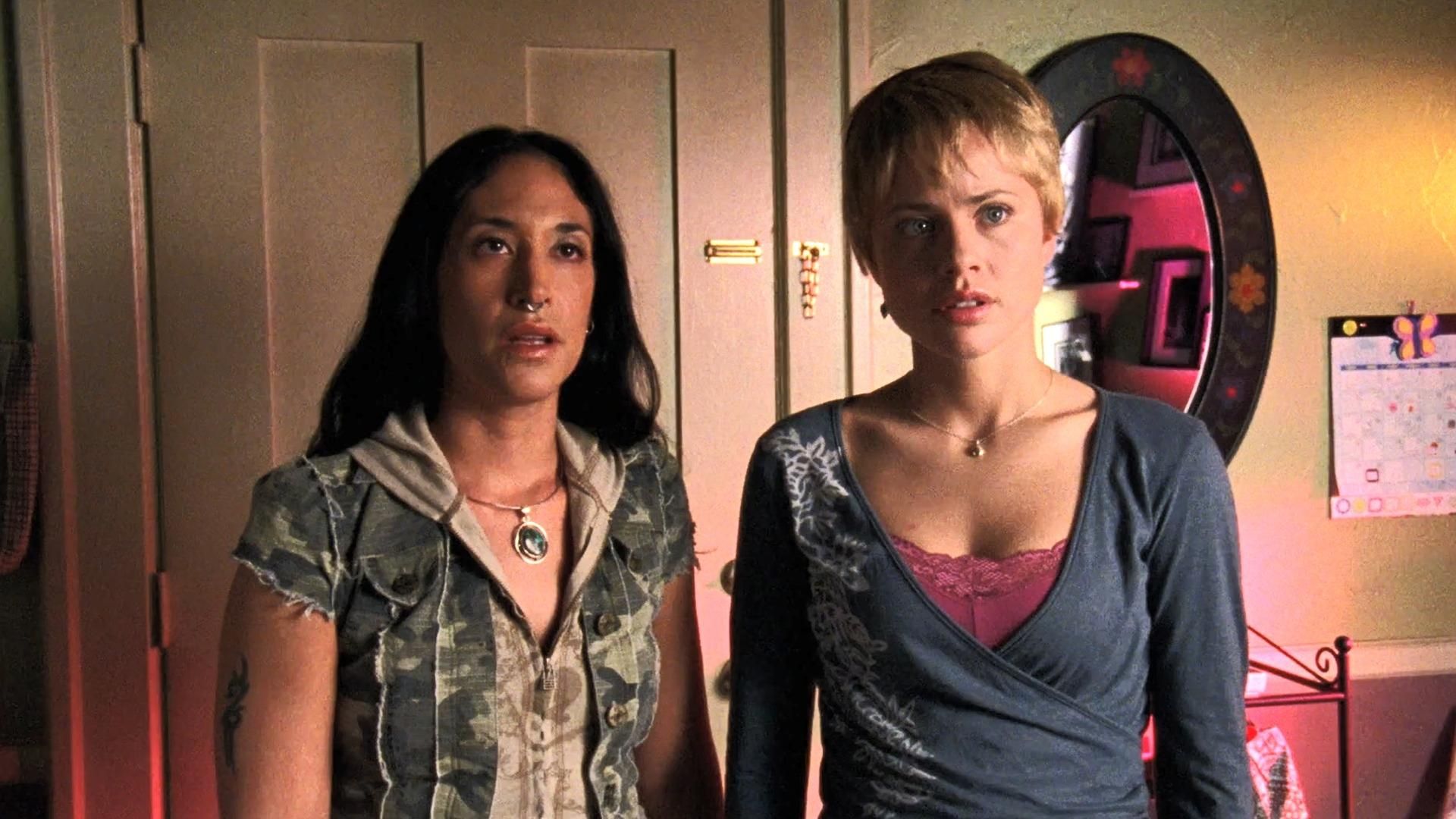 Veronica Mars background