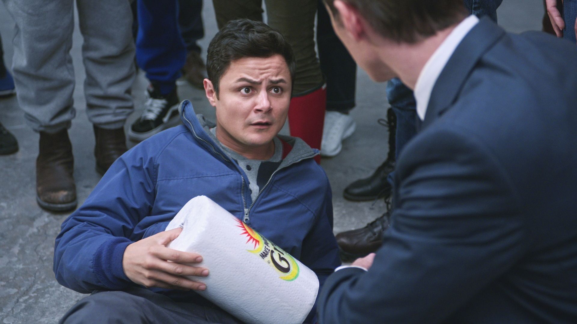 Alternatino with Arturo Castro background