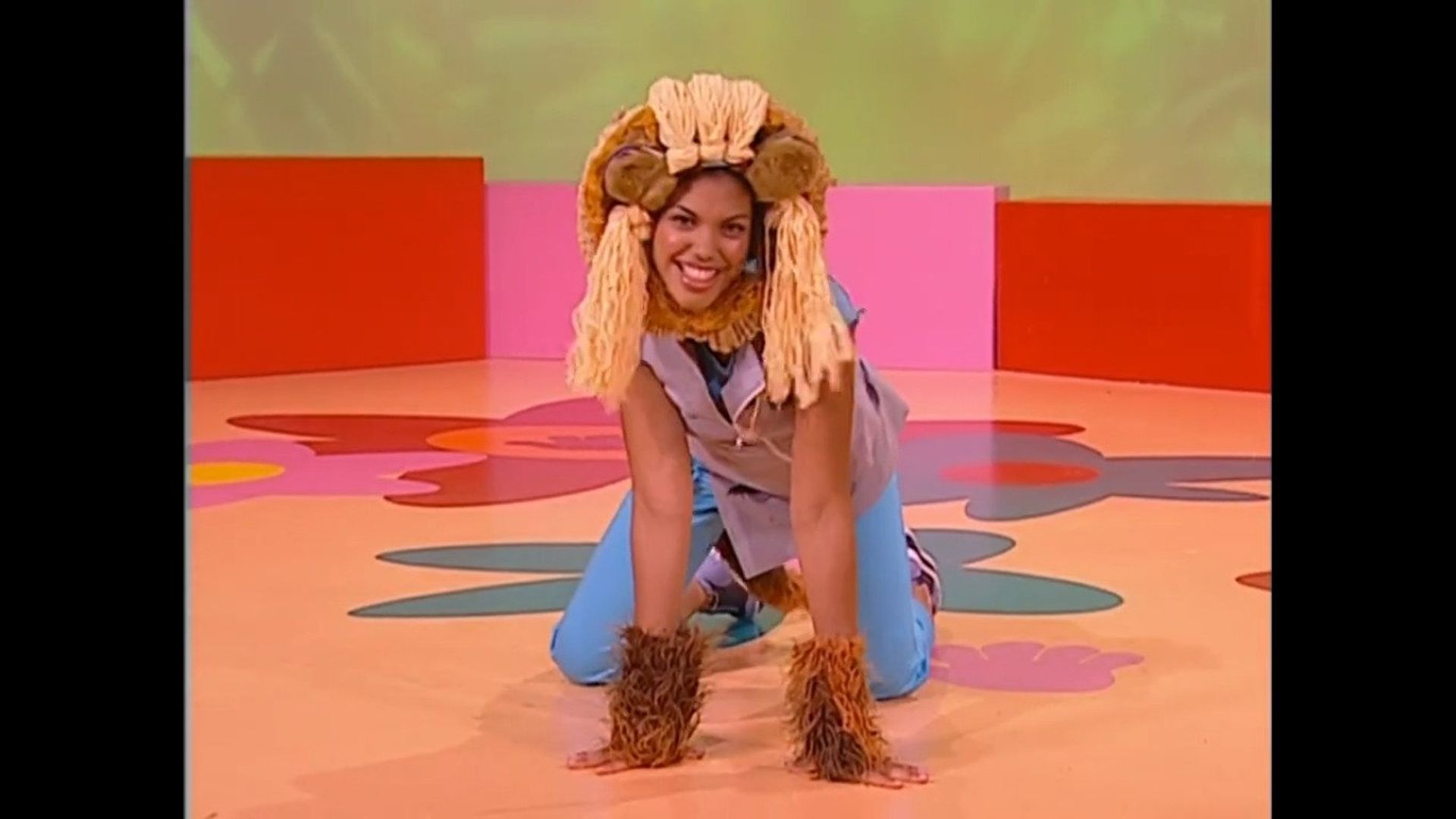 Hi-5 background
