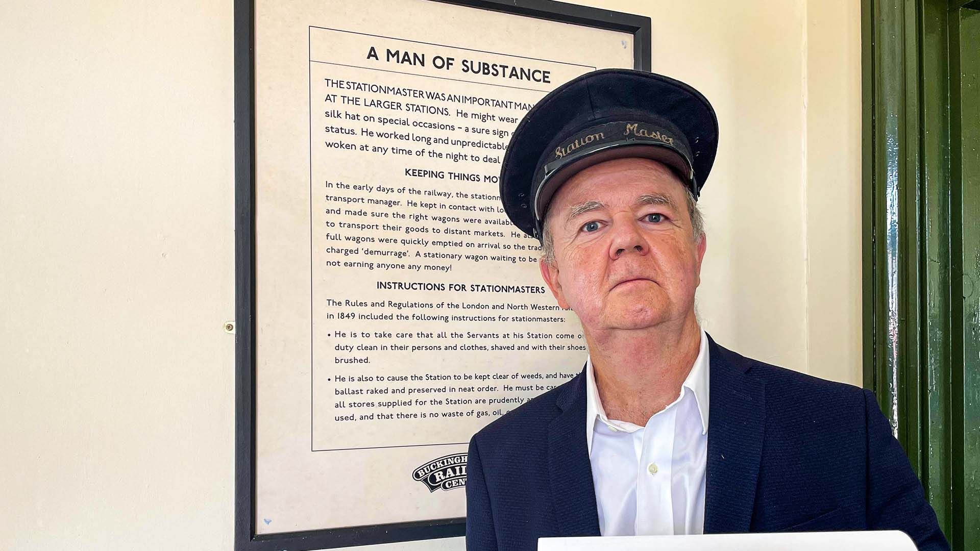 Ian Hislop: Trains That Changed the World background
