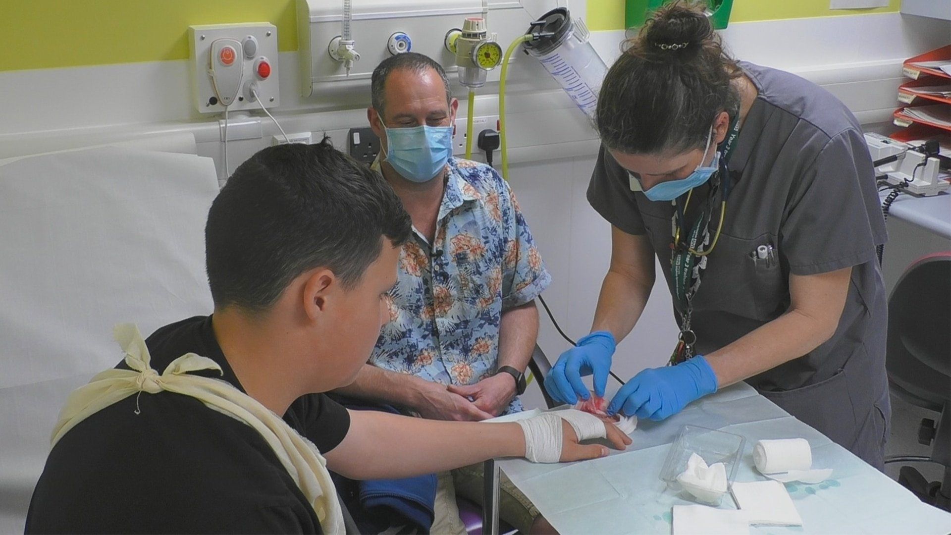 24 Hours in A&E background