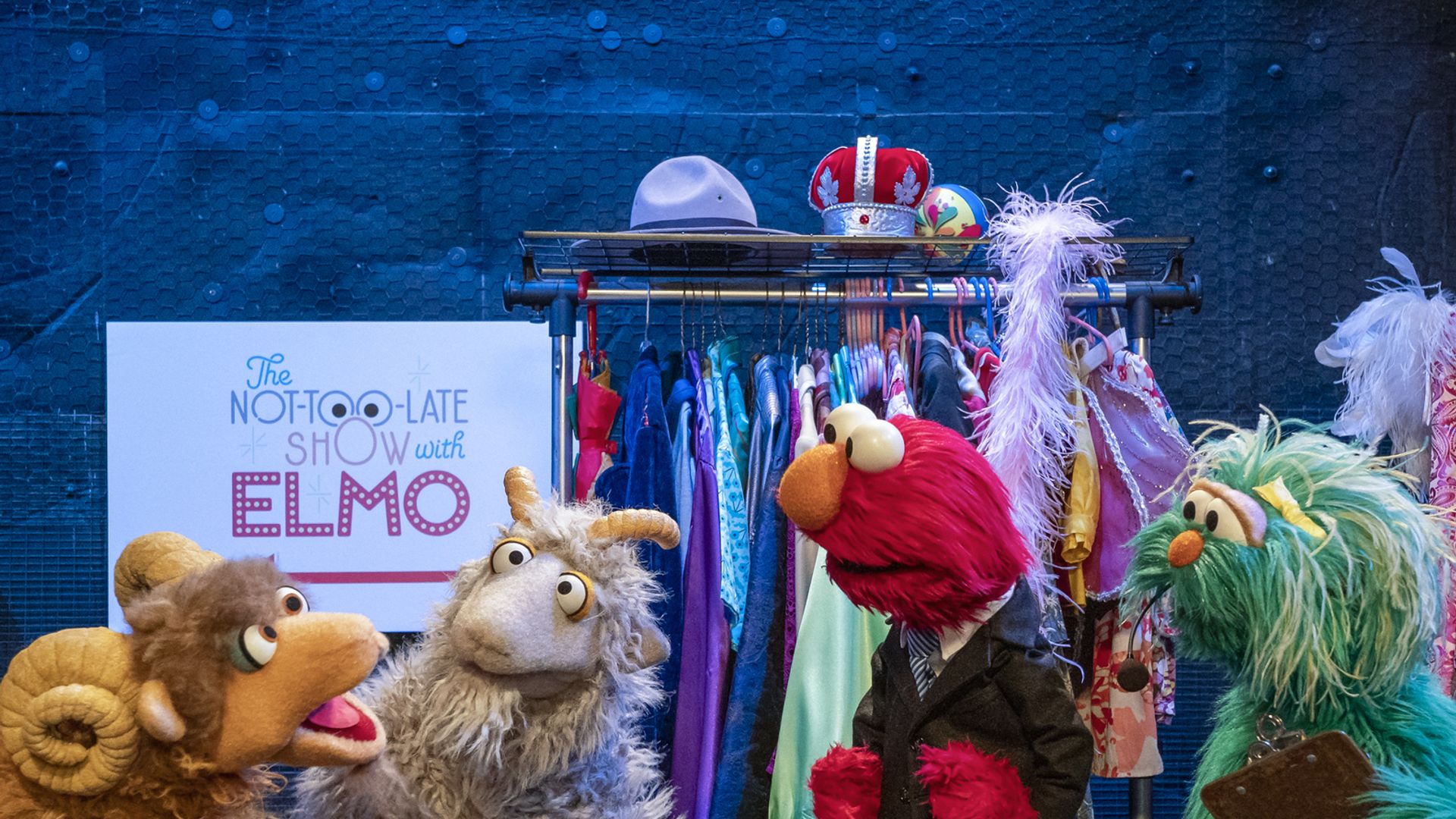 The Not Too Late Show with Elmo background