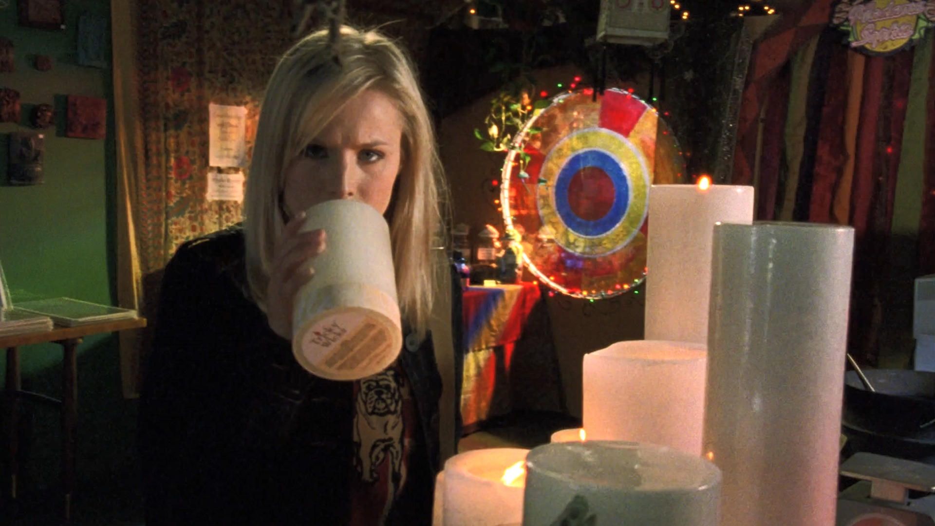 Veronica Mars background