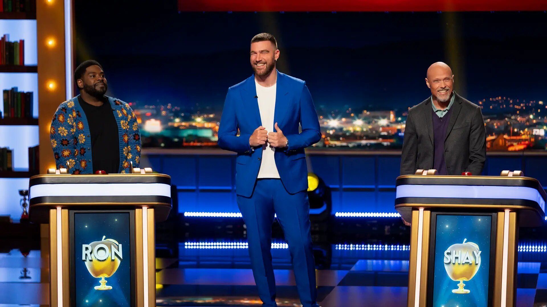 Are You Smarter Than a Celebrity? background
