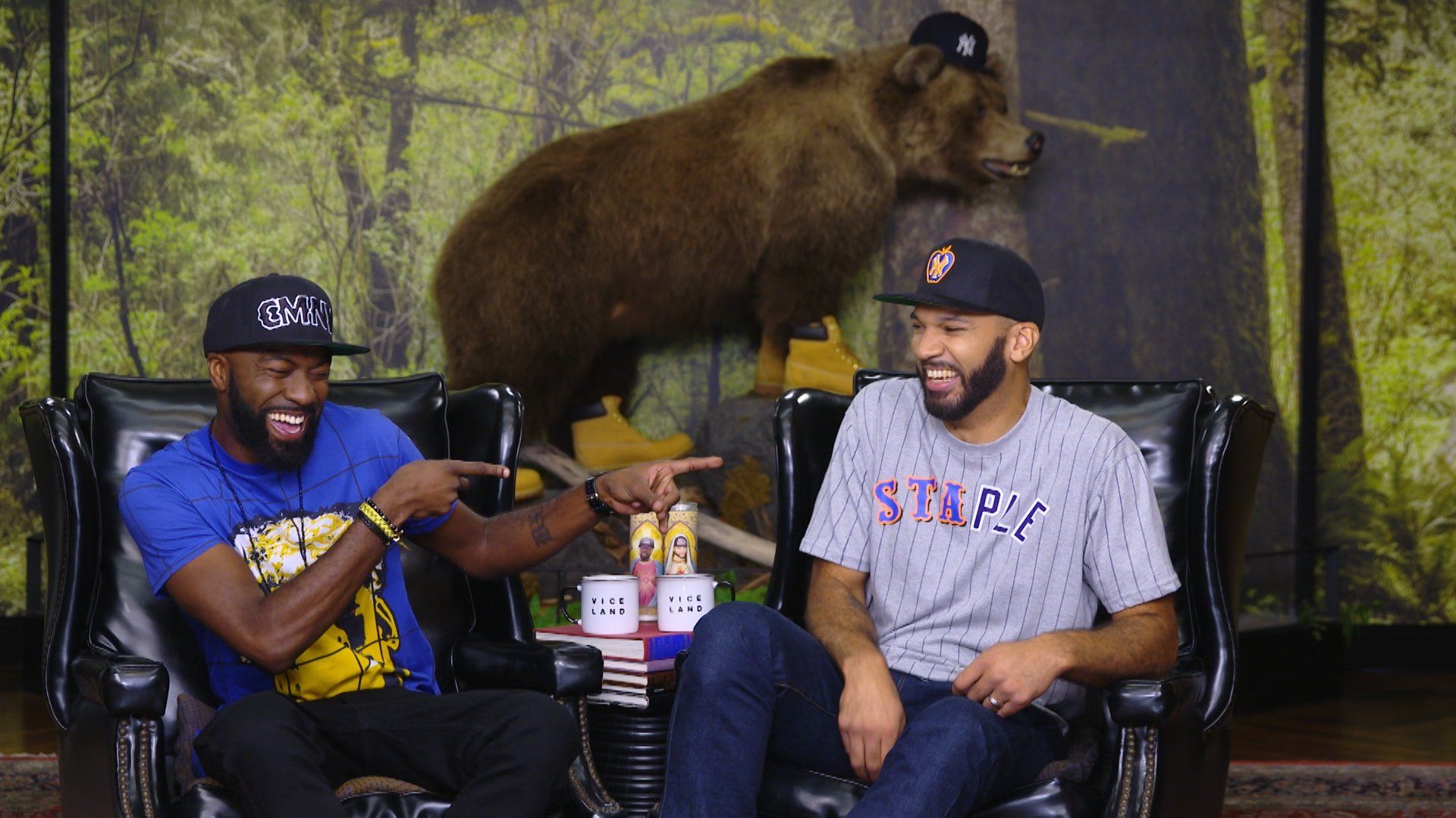 Desus & Mero background