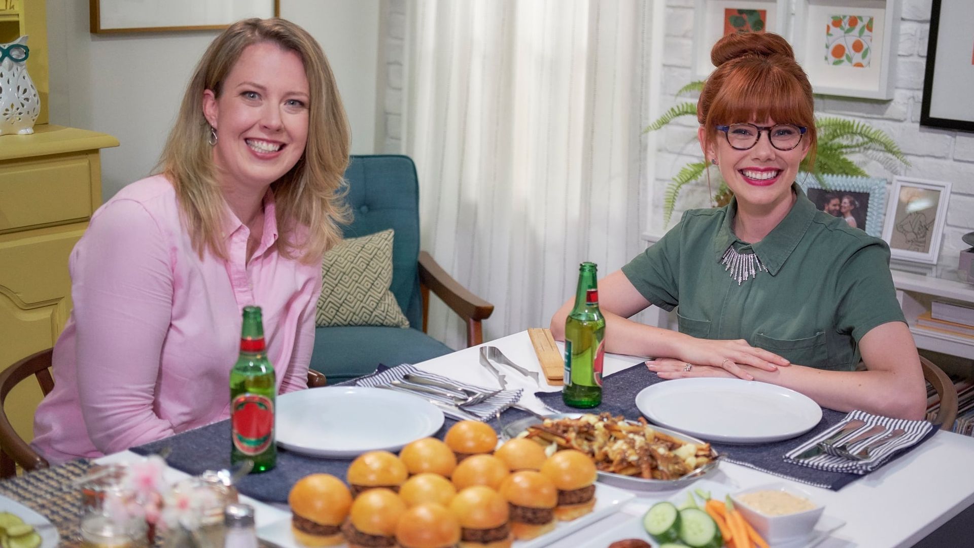 Mary's Kitchen Crush background
