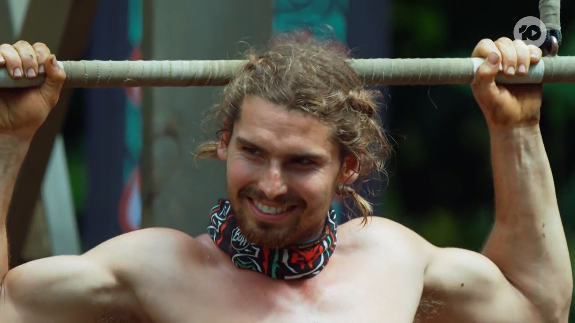 Australian Survivor background