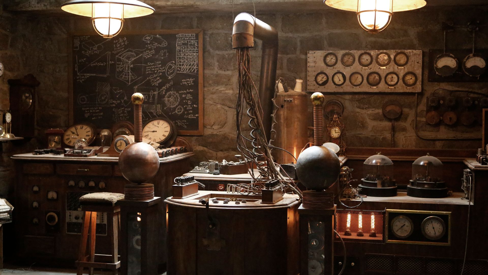 Dirk Gently's Holistic Detective Agency background
