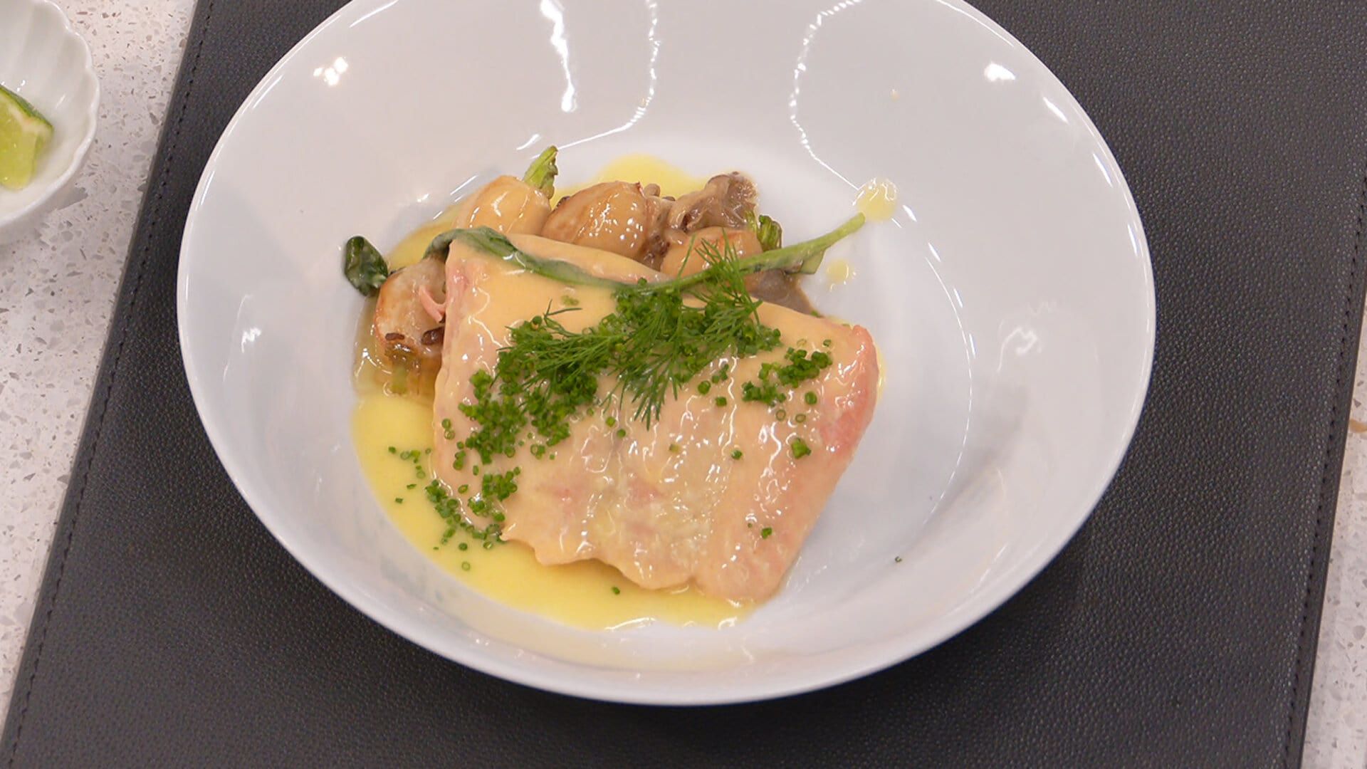 Dinner Time Live with David Chang background