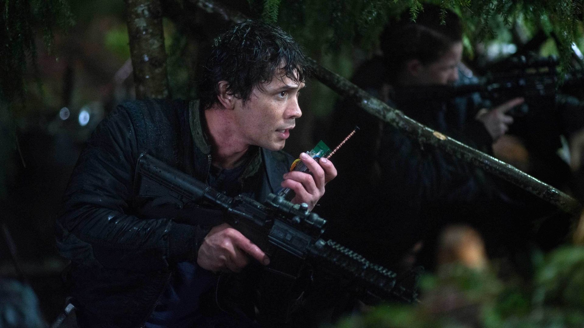 The 100 background