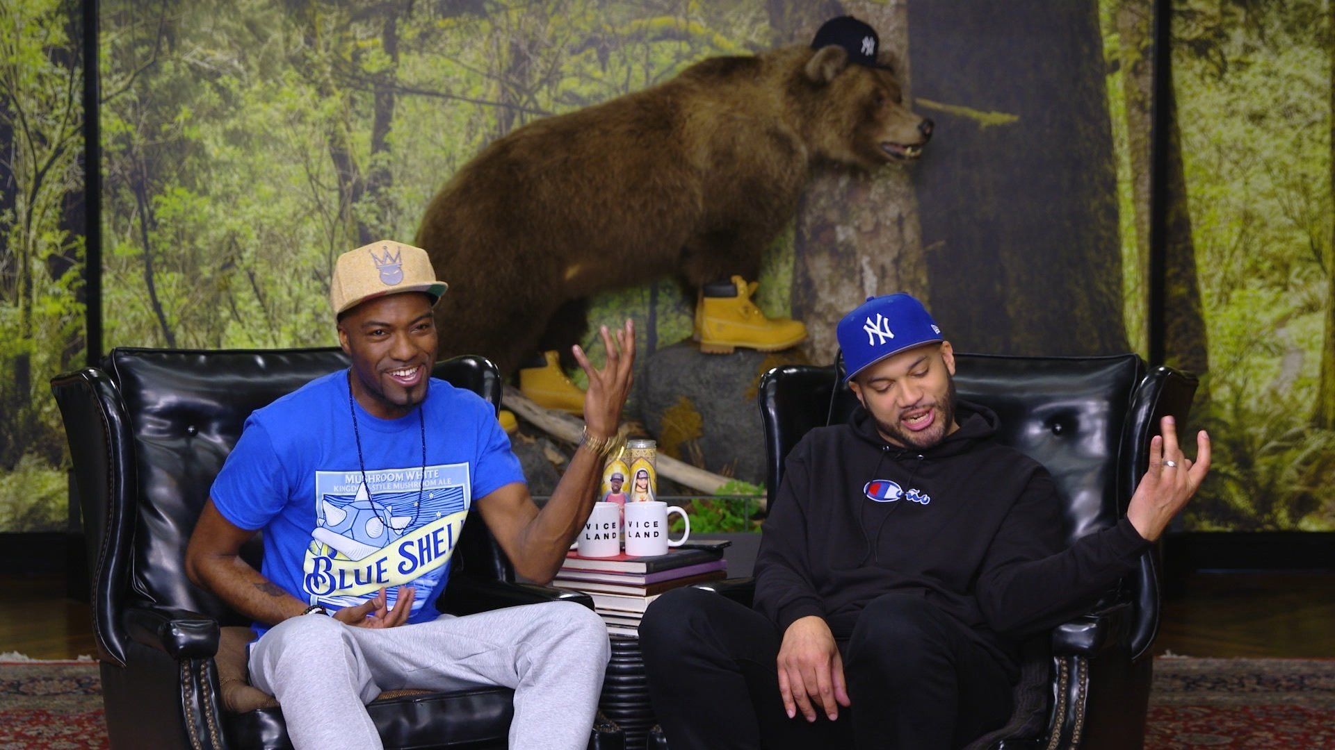 Desus & Mero background