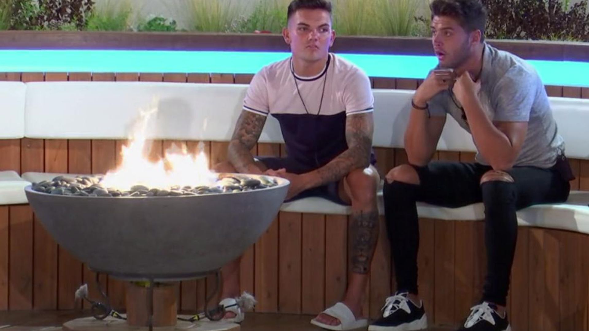 Love Island background