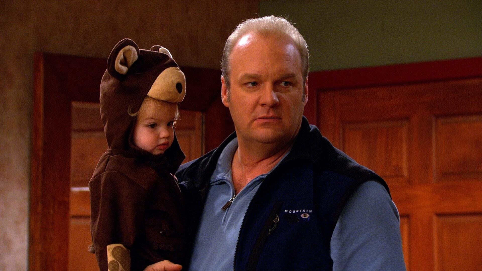 Good Luck Charlie background