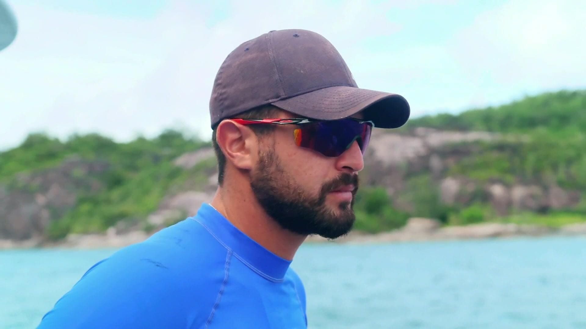 Below Deck Down Under background