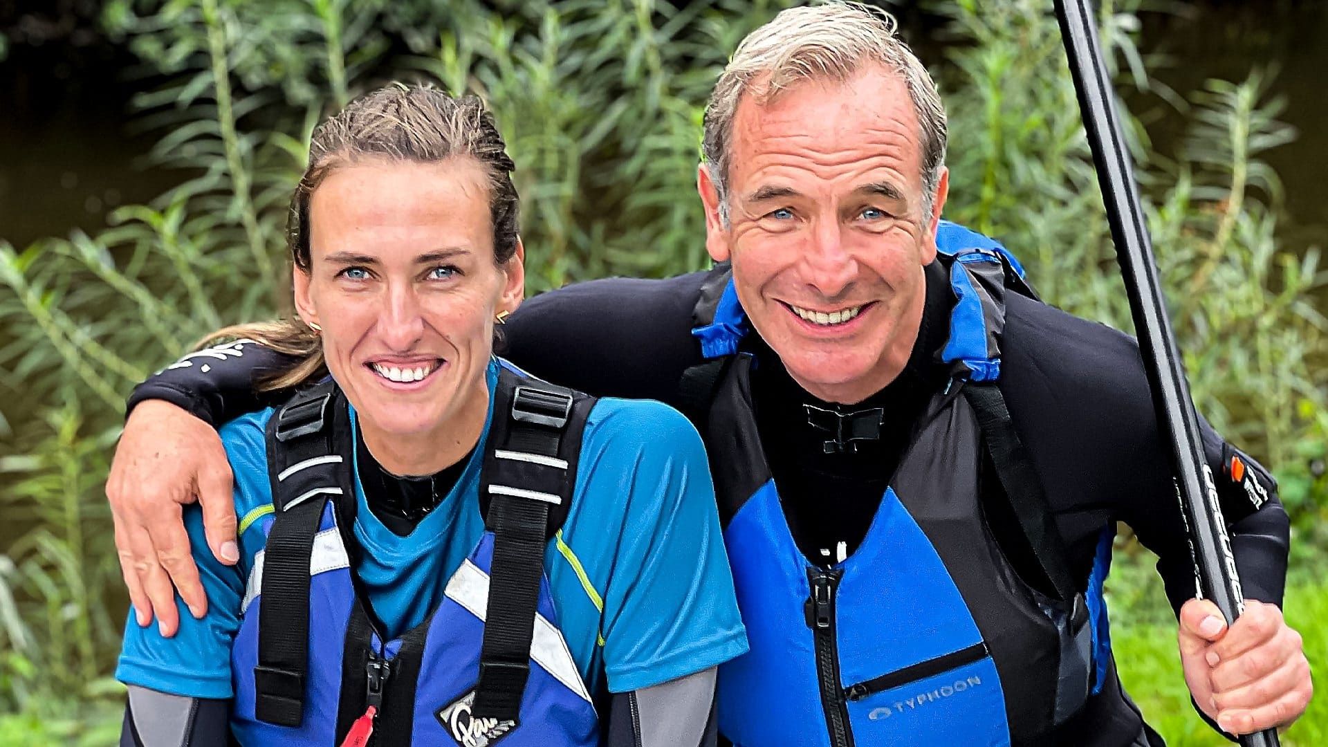 Robson Green's Weekend Escapes background