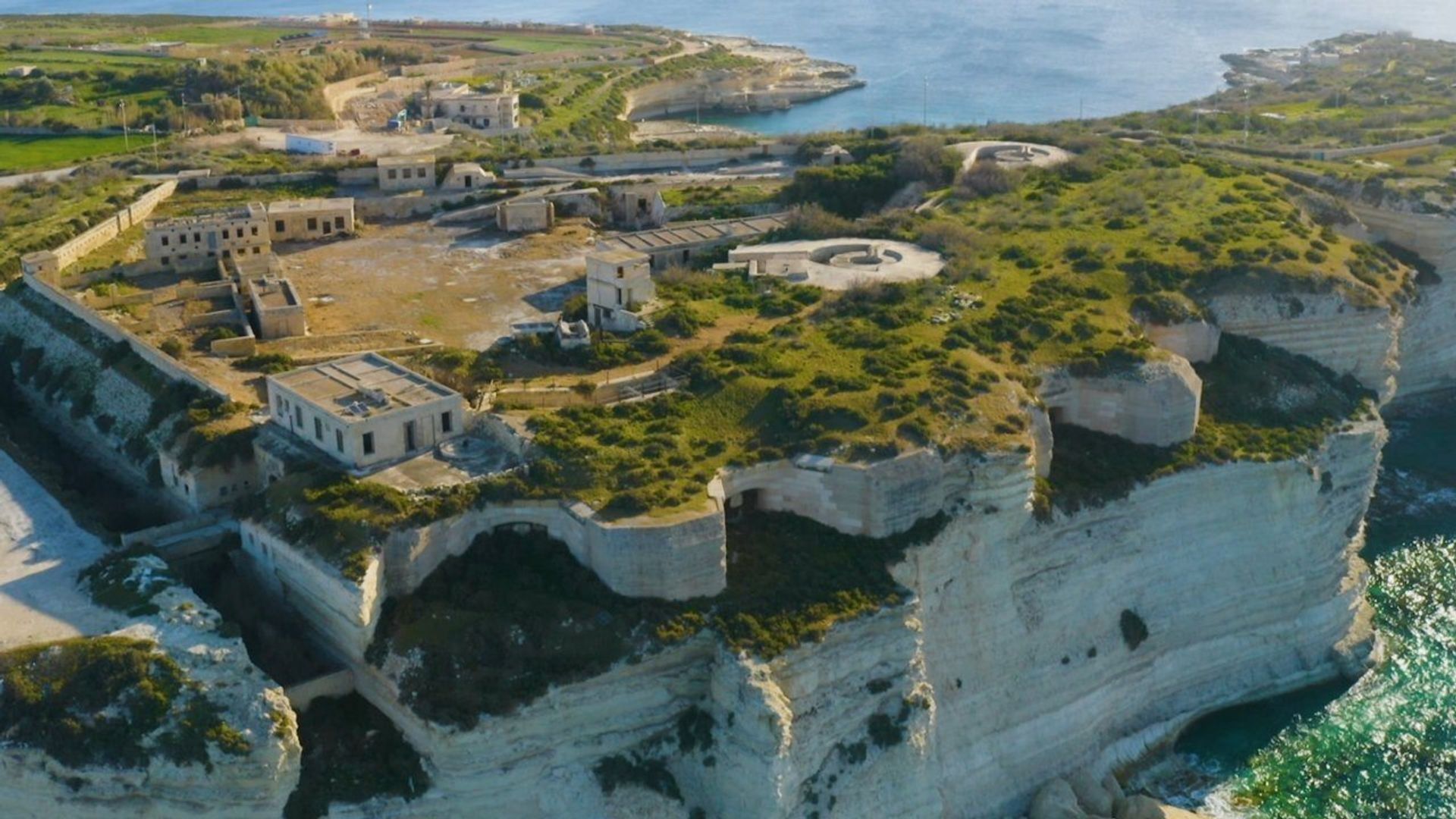 Abandoned Engineering background