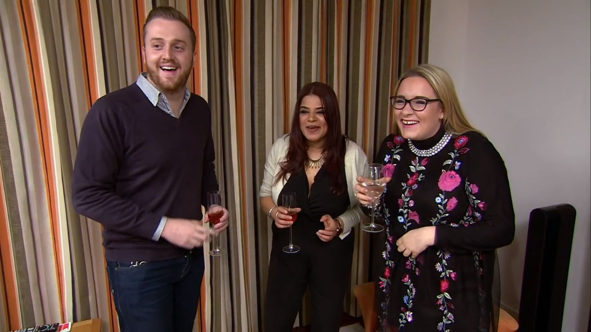Couples Come Dine with Me background