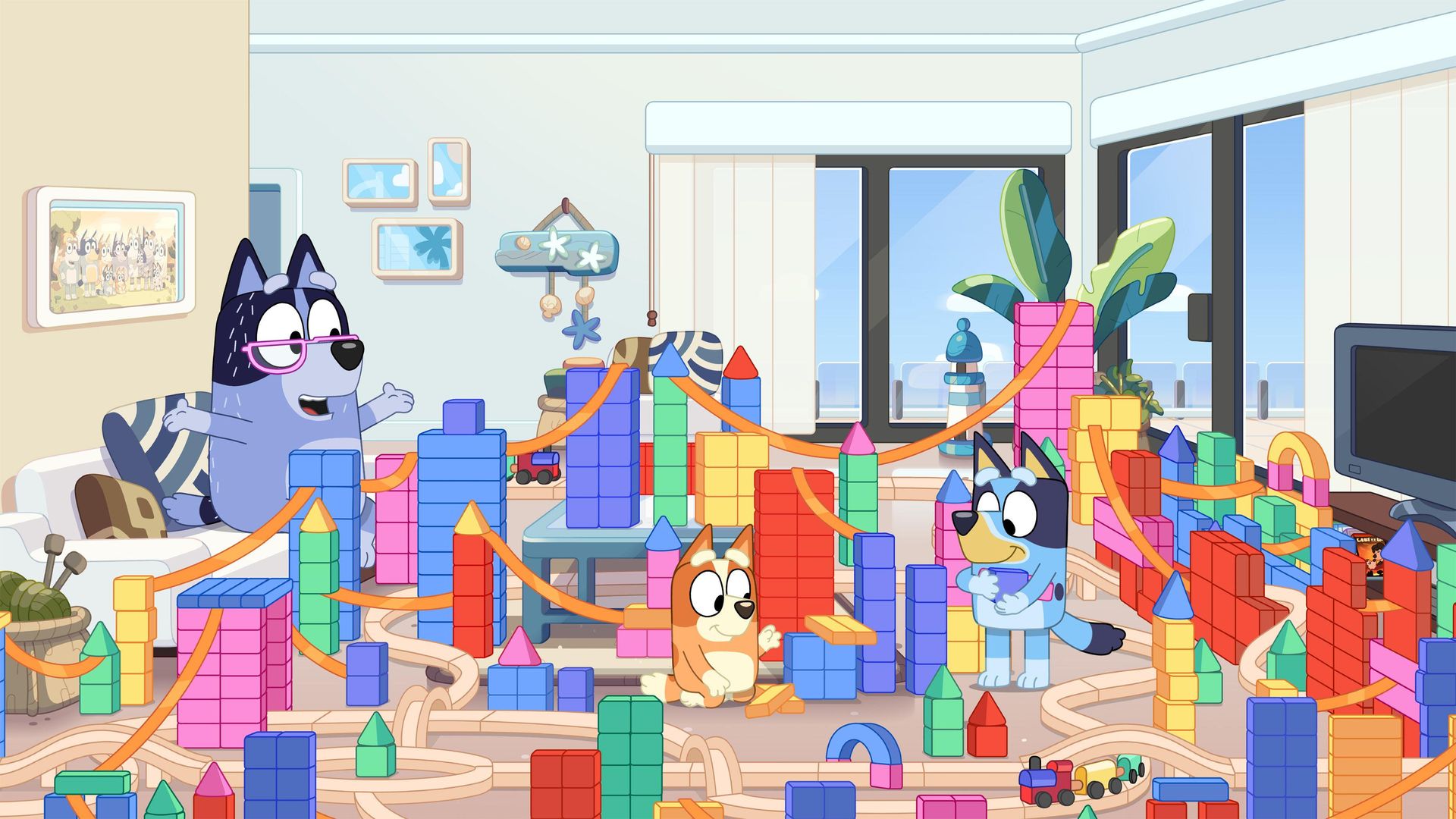 Bluey Minisodes background