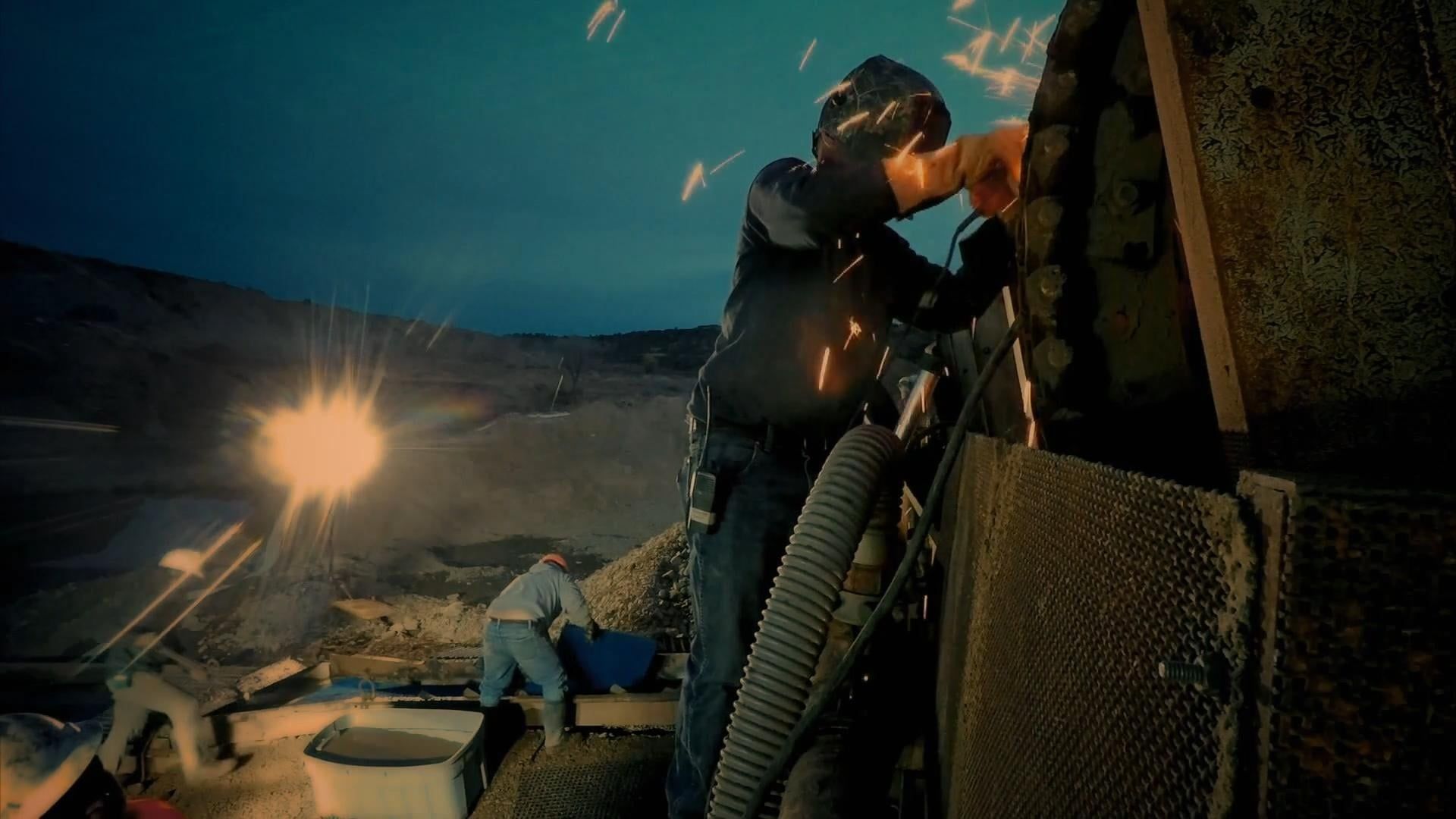 Gold Rush: Dave Turin's Lost Mine background