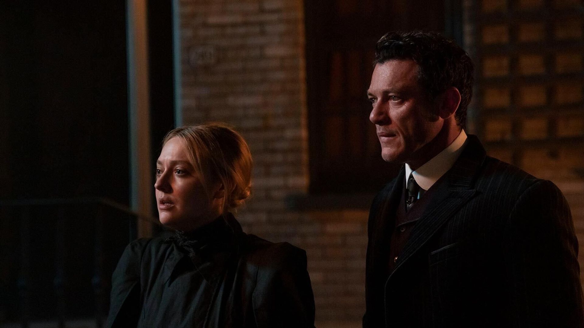 The Alienist background