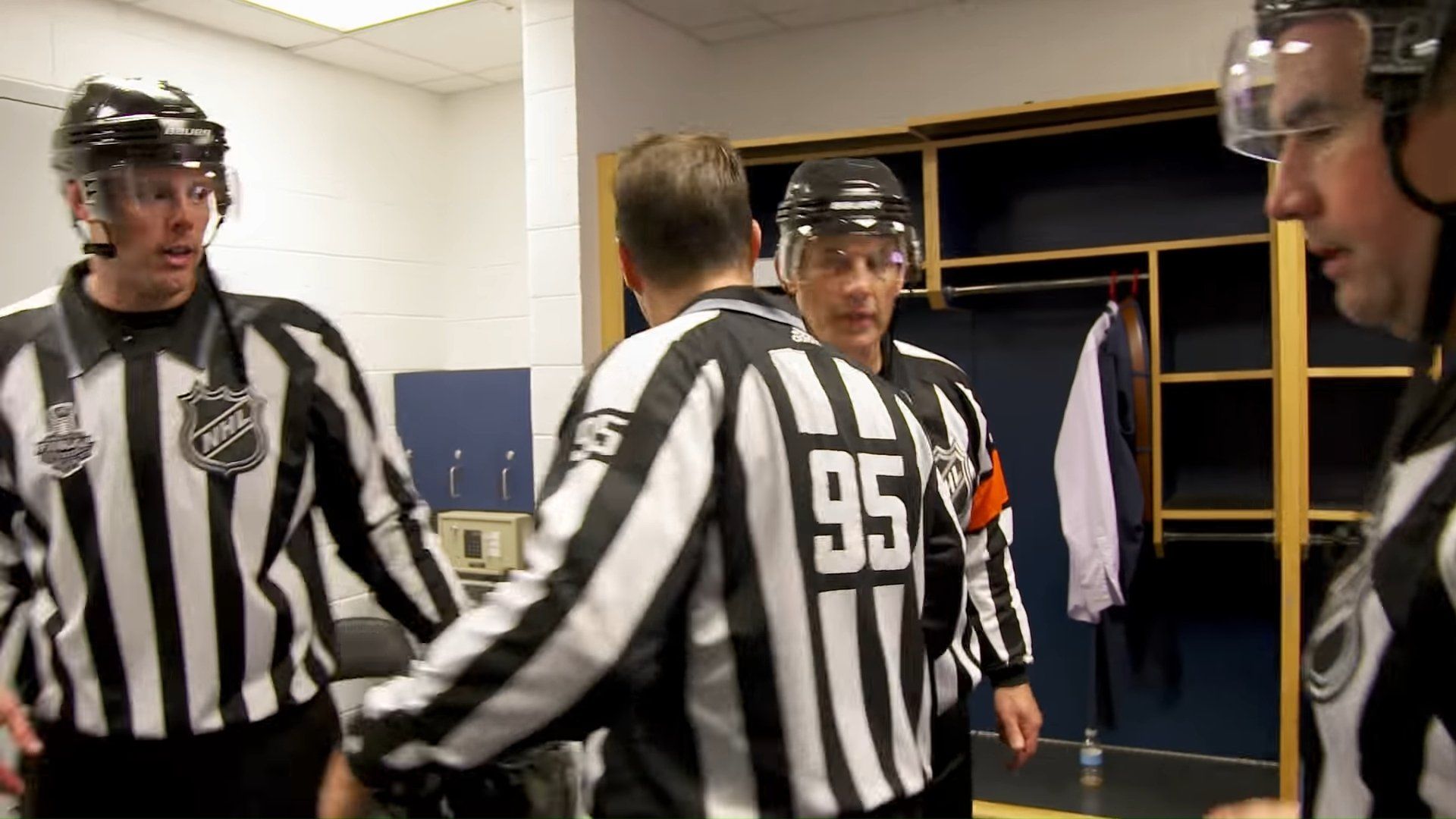 All Access: Quest for the Stanley Cup background